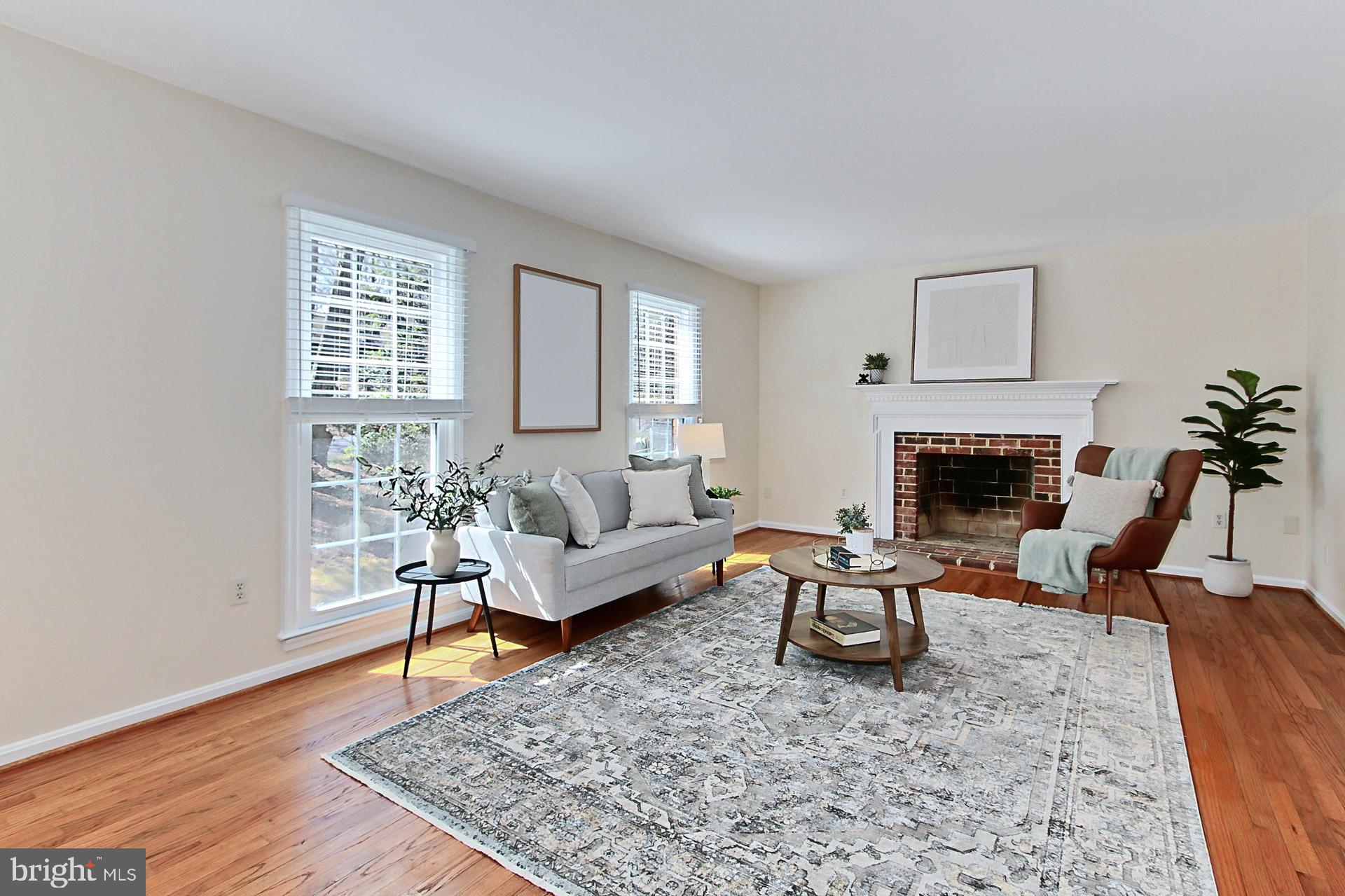 RESTON - Residential