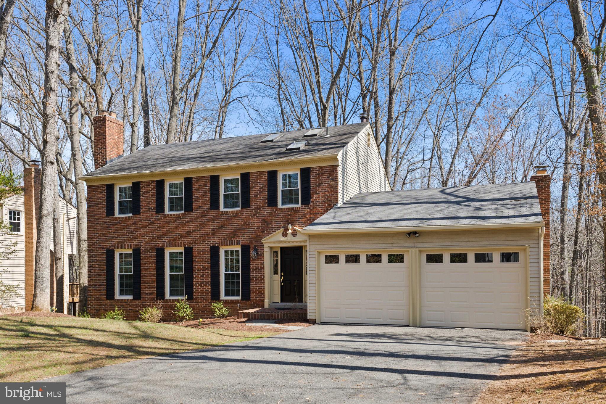 RESTON - Residential