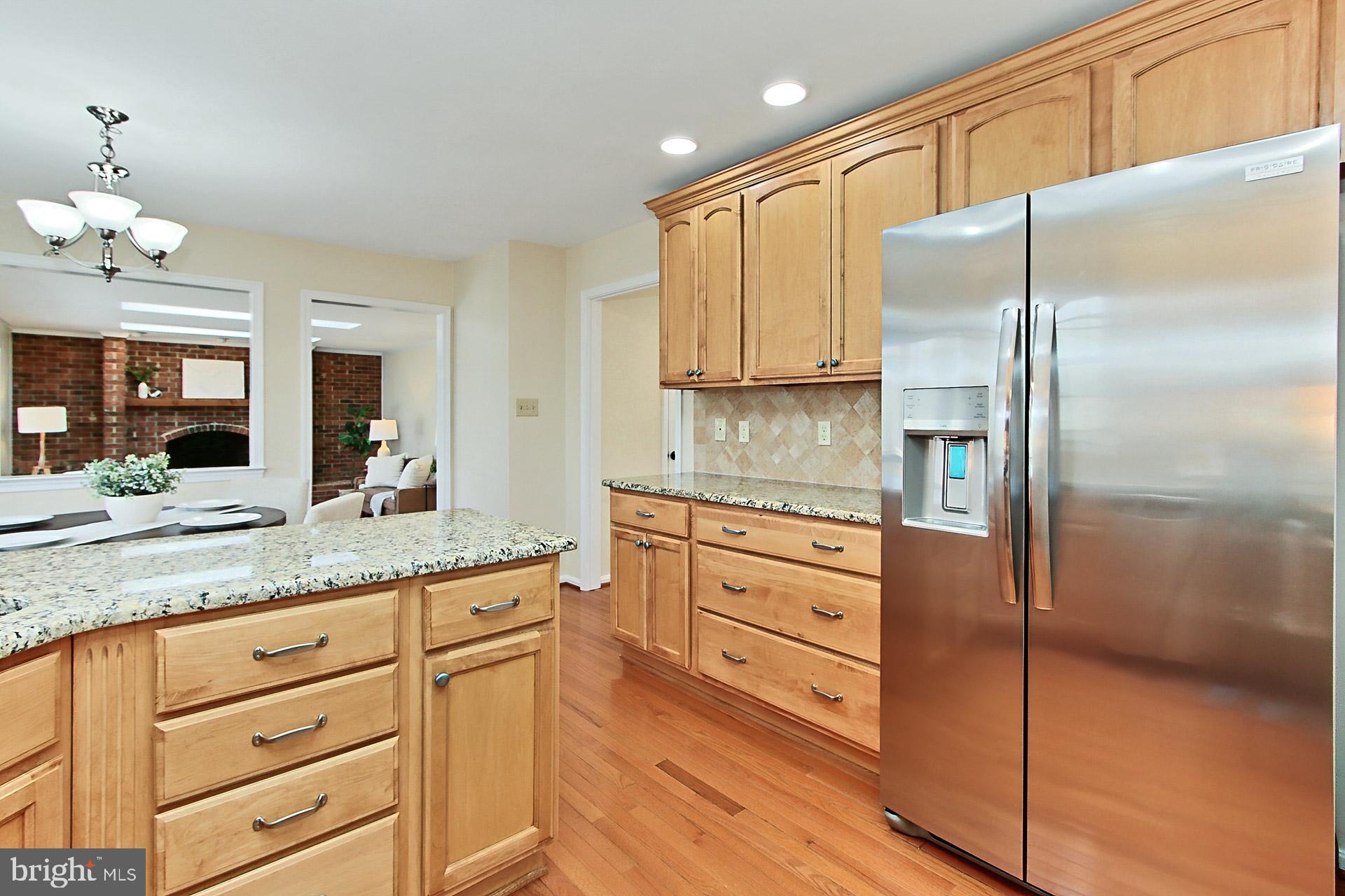 RESTON - Residential