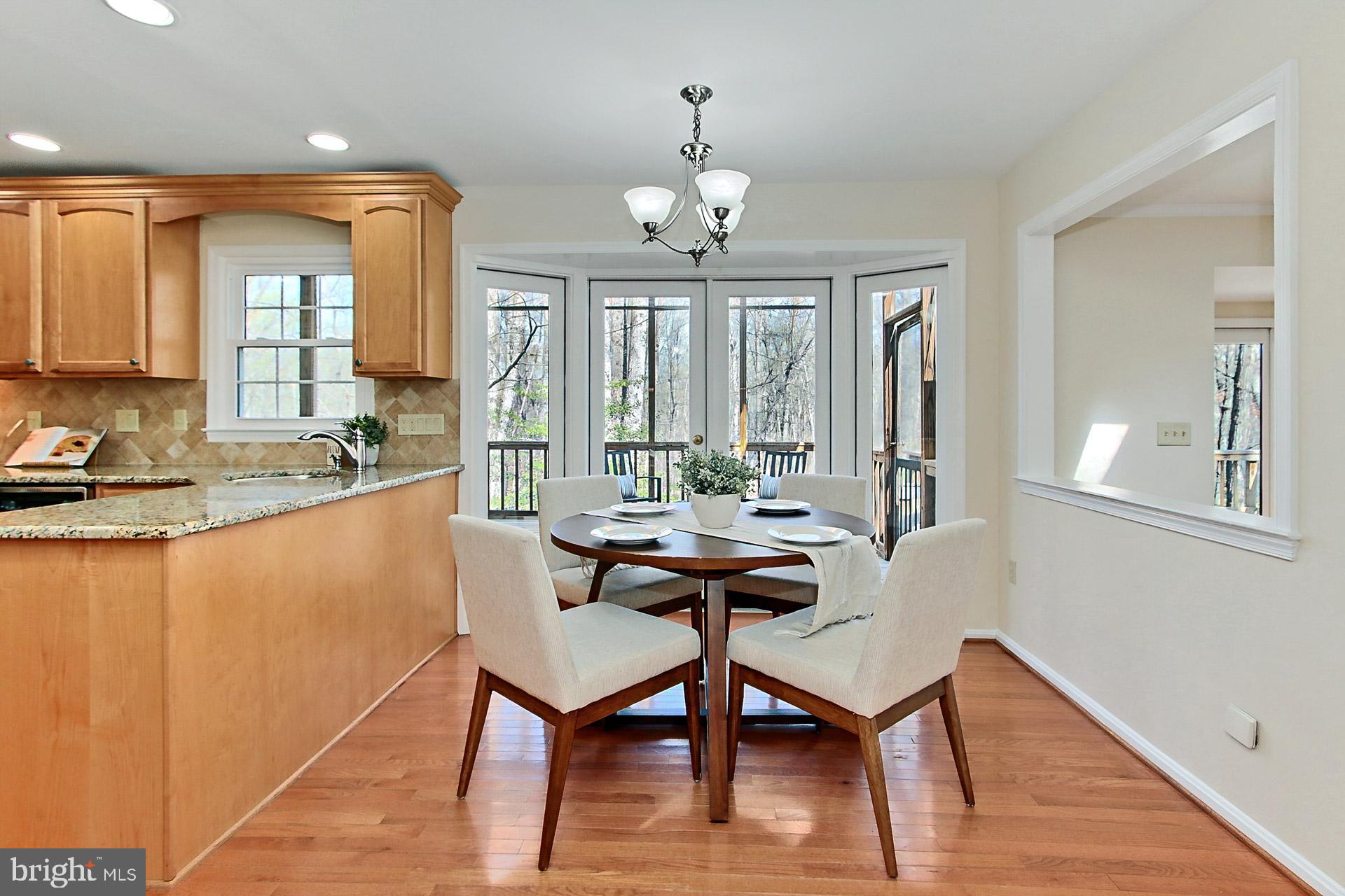 RESTON - Residential