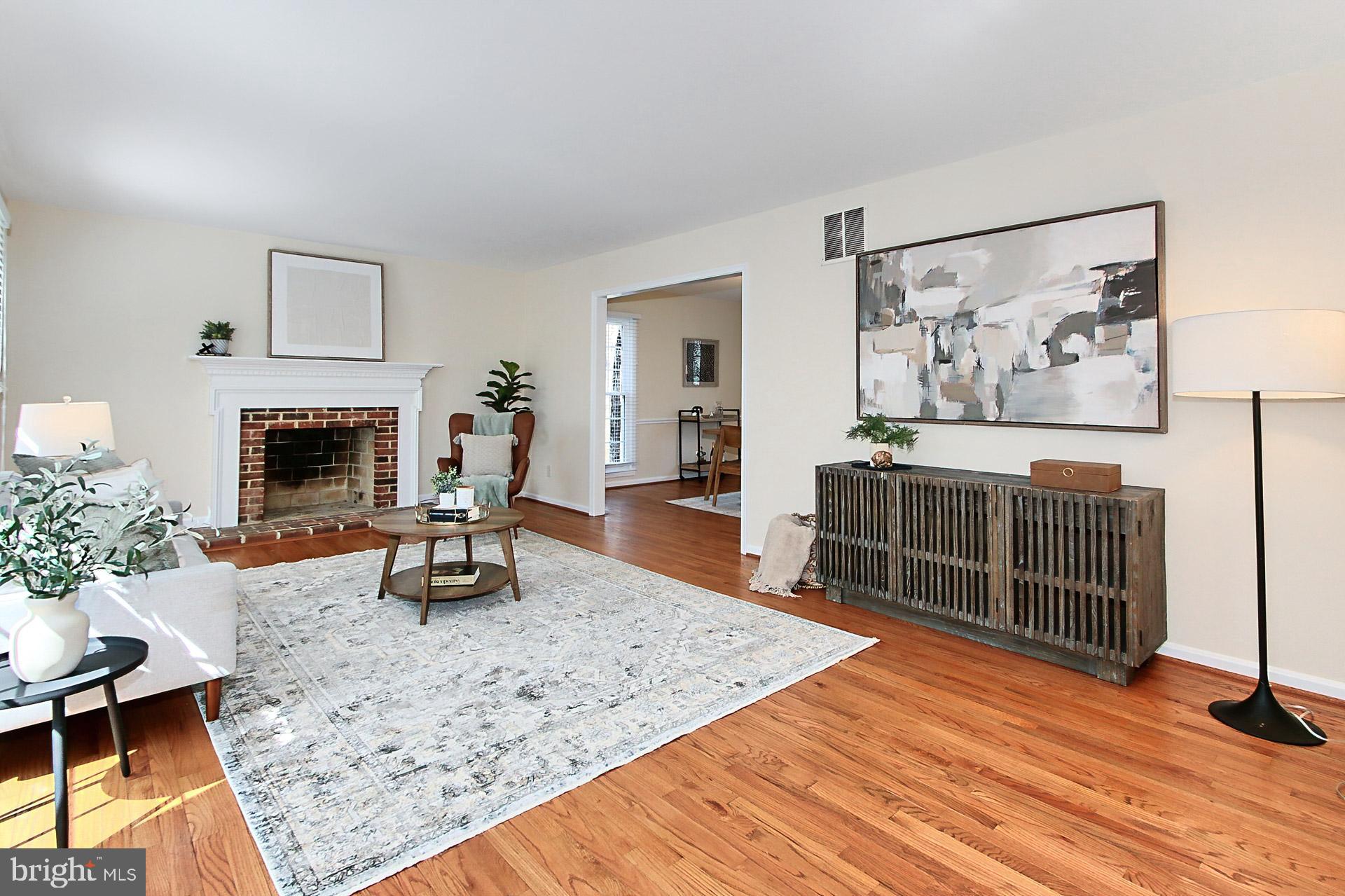 RESTON - Residential