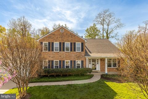 4615 DEMING AVENUE ALEXANDRIA VA 22312