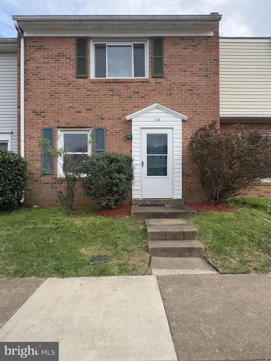 Welcome to your dream home! This charming 2-bedroom, 2-bathroom townhome is nestled in a vibrant and welcoming community, perfectly situated for a balanced lifestyle. Enjoy the convenience of nearby shopping centers, trendy restaurants, and essential services just moments from your door. The main level boasts beautiful new floors and is equipped with stainless steel appliances(new washer, dryer, refrigerator and dish washer. New carpets on the second floor. It's a convenient location, minutes away from Central Park and I95.