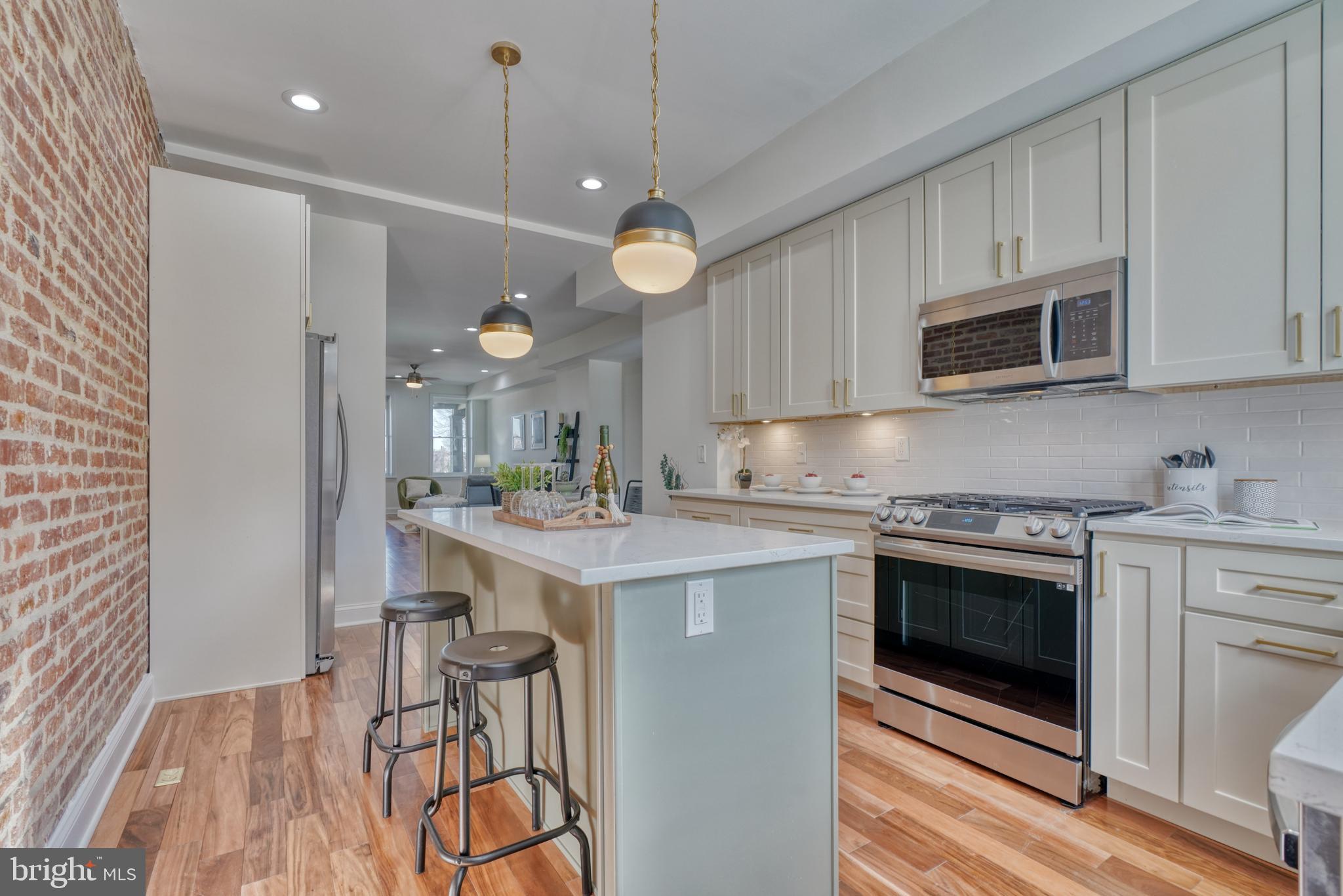 RESERVOIR HILL HISTORIC DISTRICT - Residential