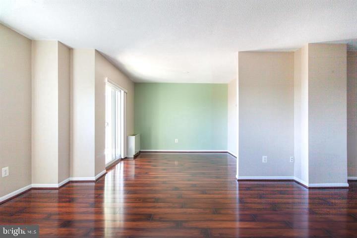 UNIVERSITY TOWERS CODM - Residential Lease