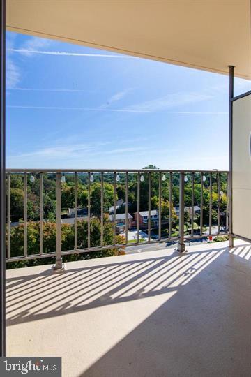 UNIVERSITY TOWERS CODM - Residential Lease