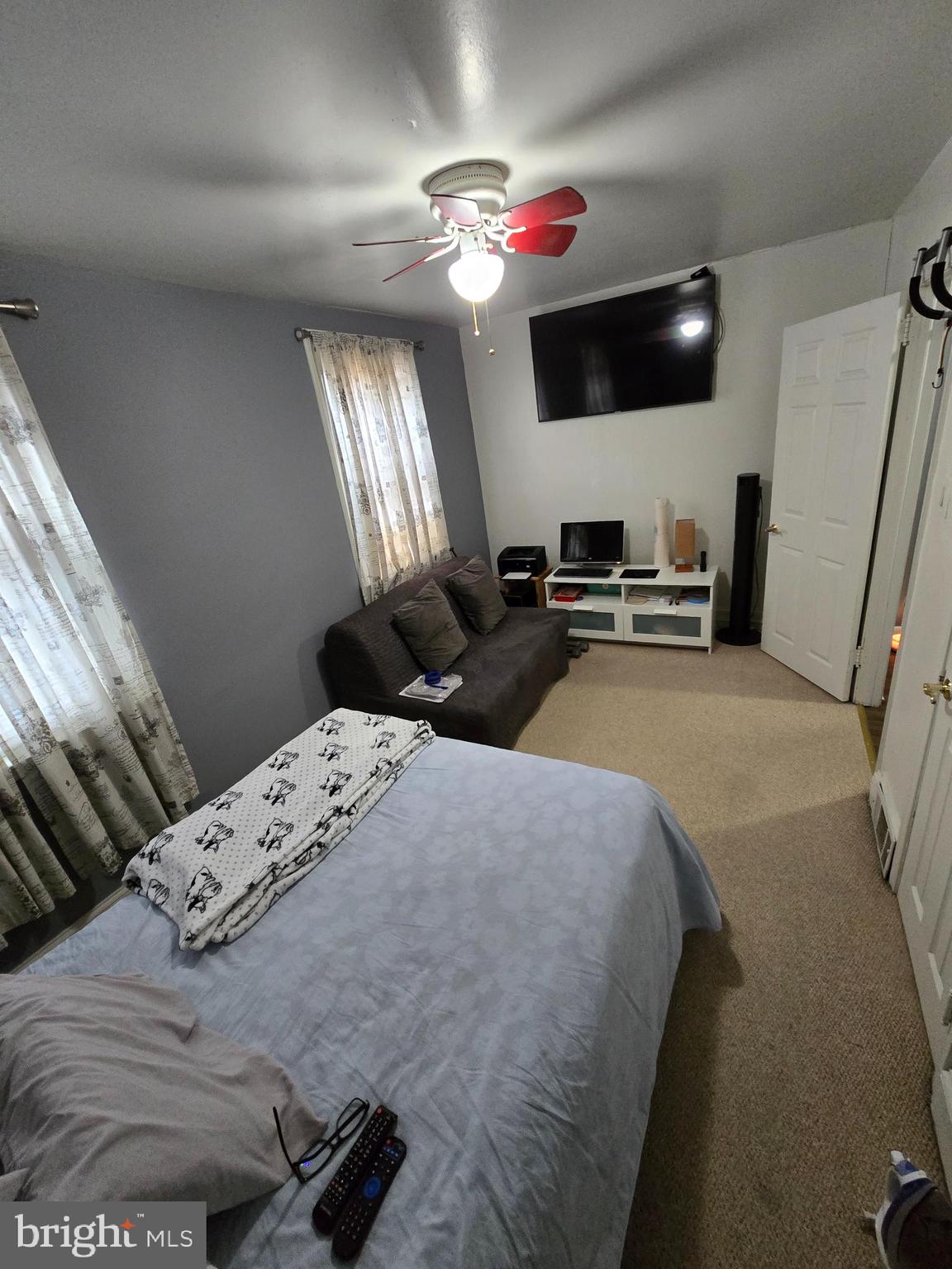 MAYFAIR - Residential