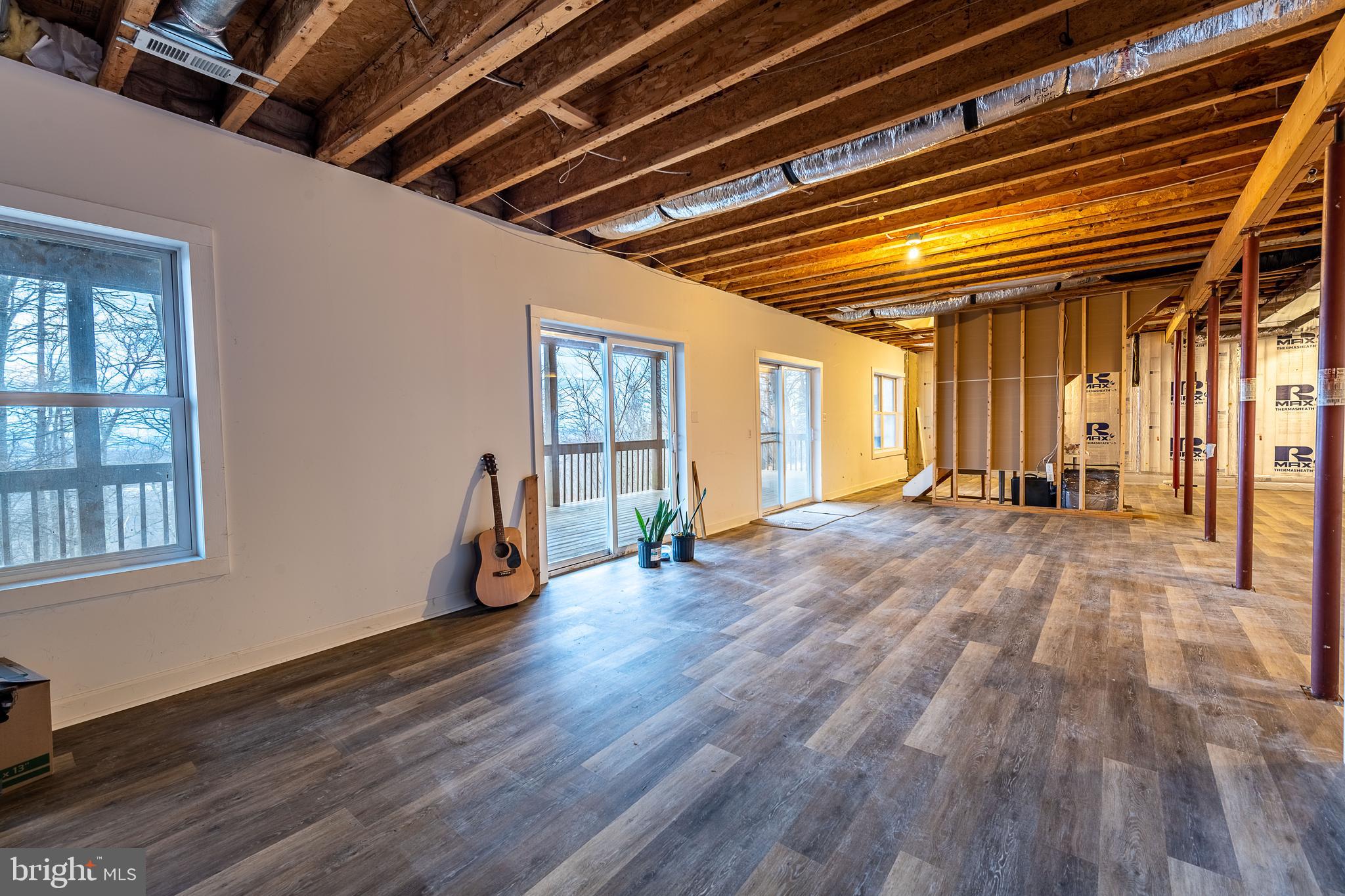 SHANNONDALE - Residential