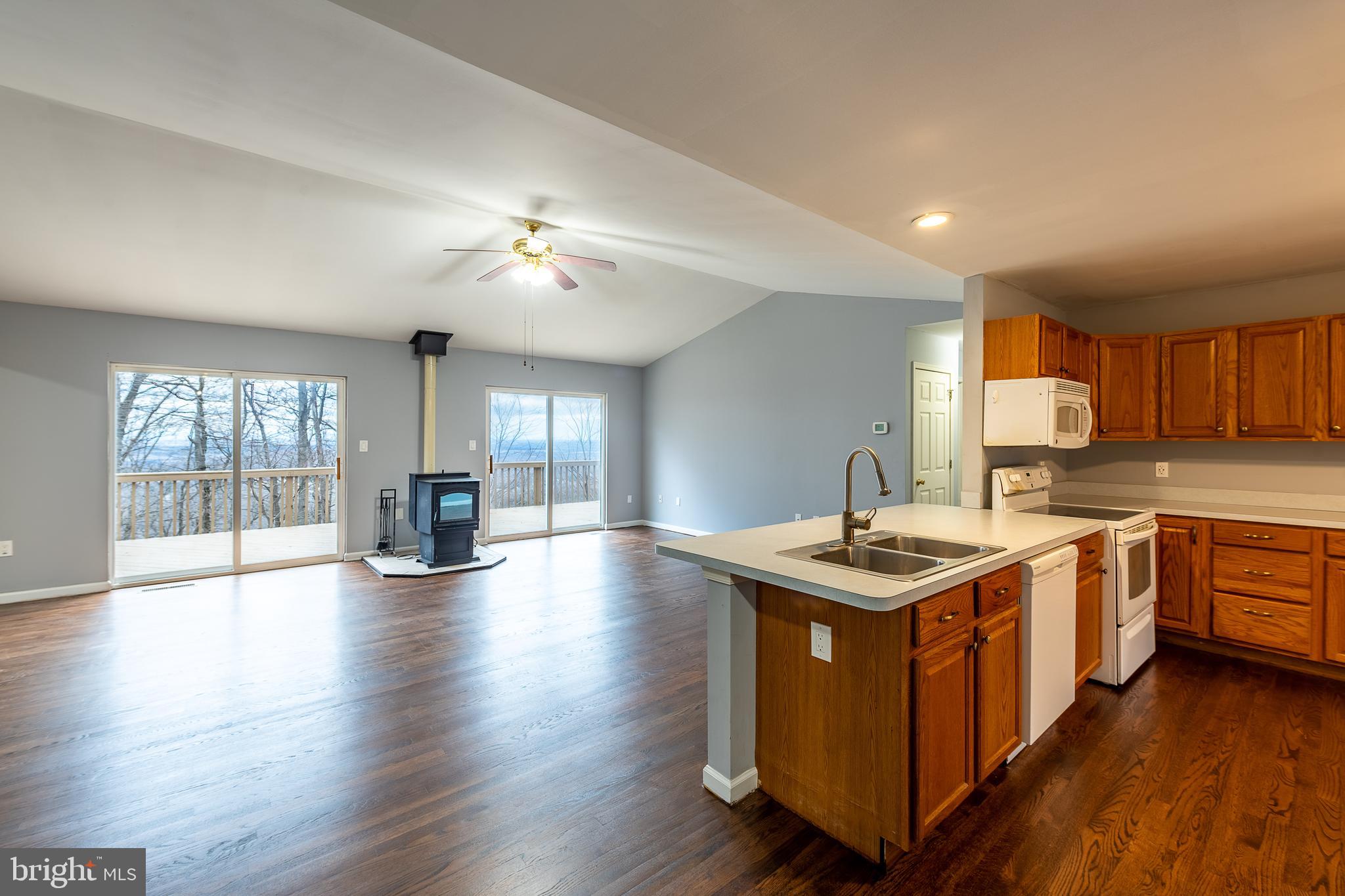 SHANNONDALE - Residential