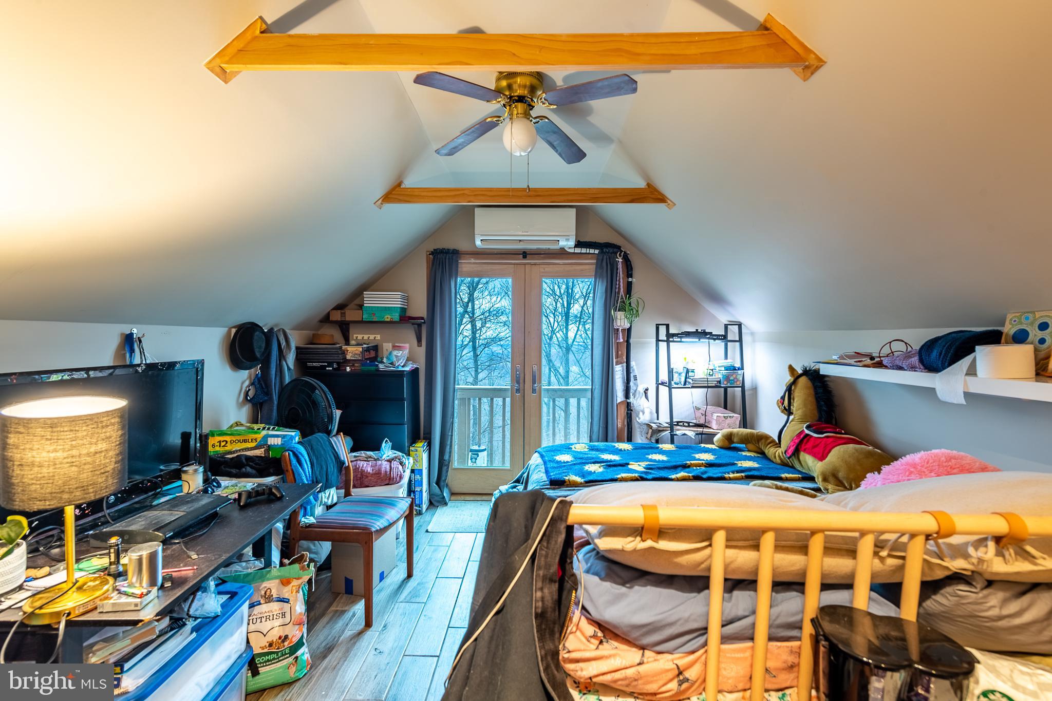 SHANNONDALE - Residential