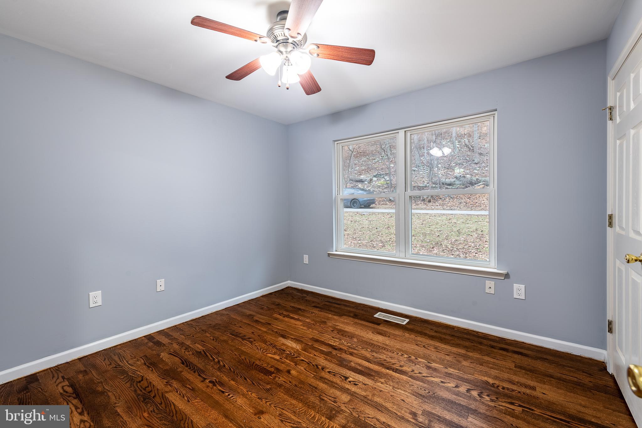 SHANNONDALE - Residential