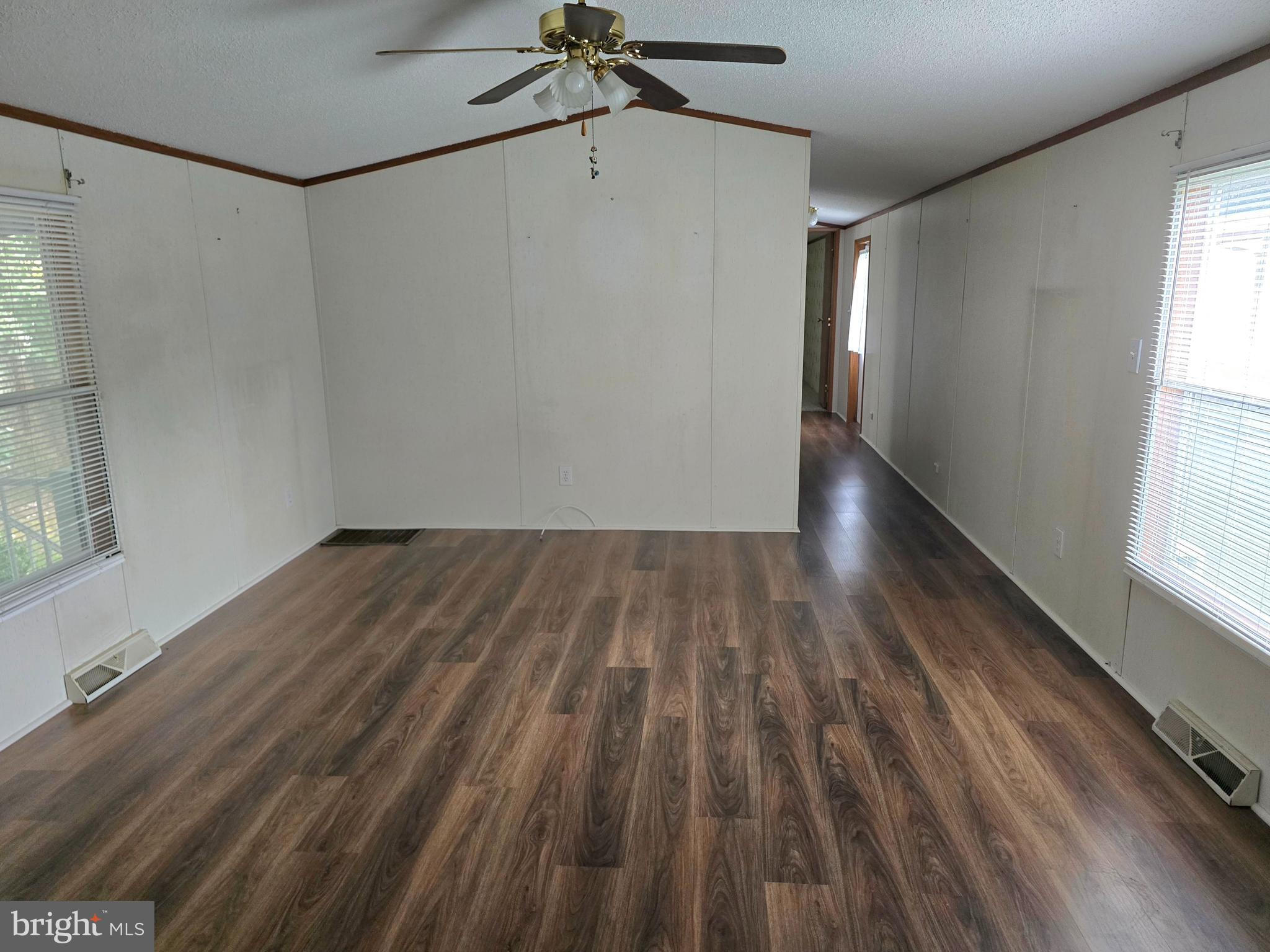 SHIPPENSBURG MOBILE ESTATES - Residential