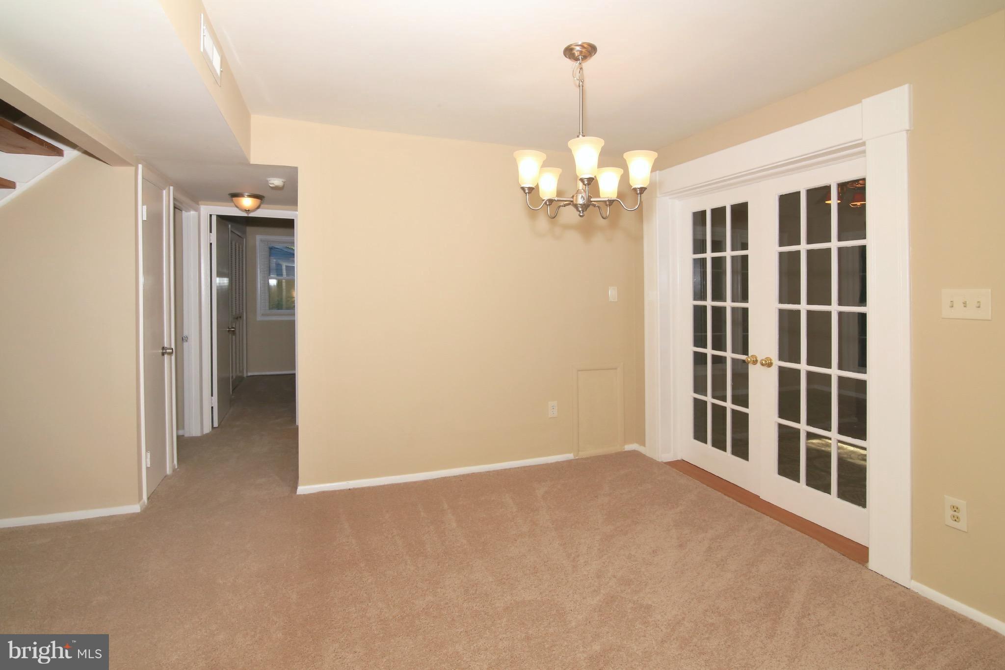 LAKEWOOD HILLS - Residential