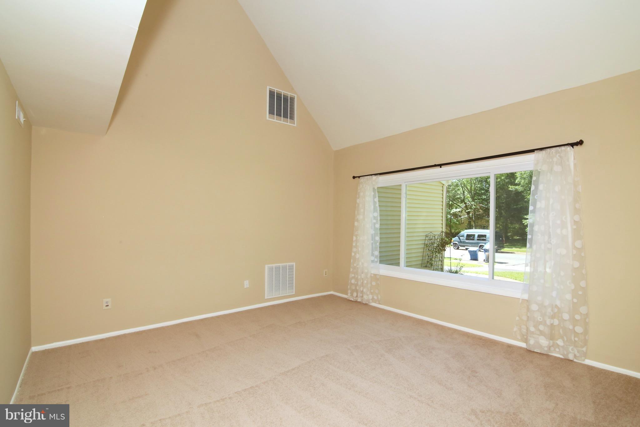 LAKEWOOD HILLS - Residential