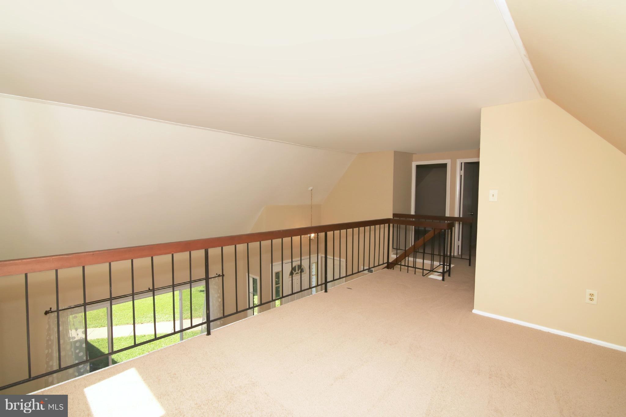 LAKEWOOD HILLS - Residential