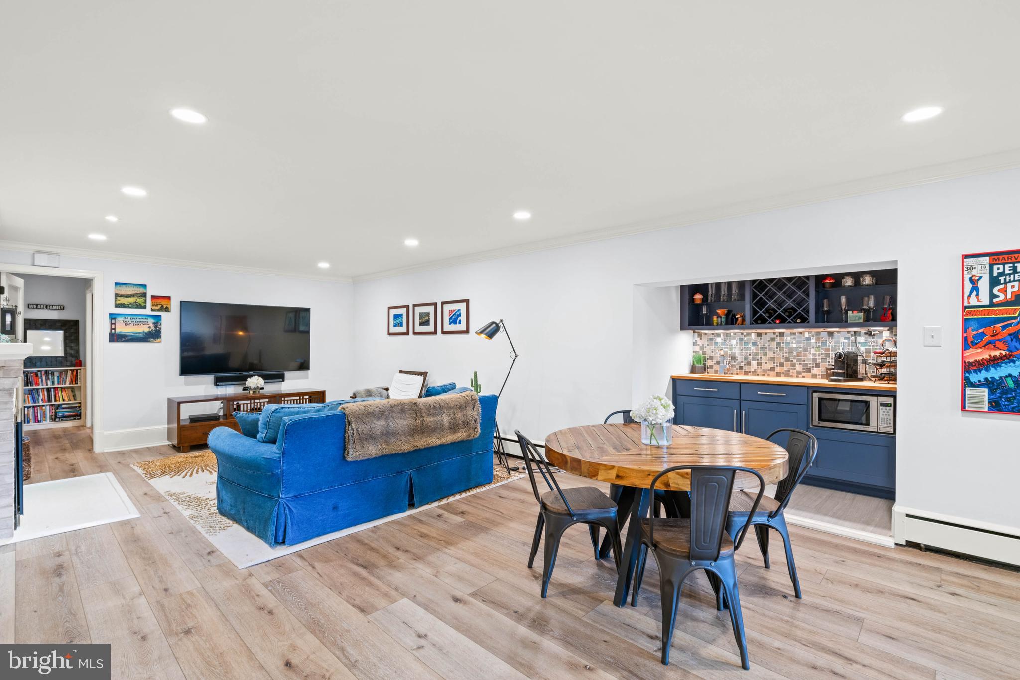 FOREST HILLS - Residential