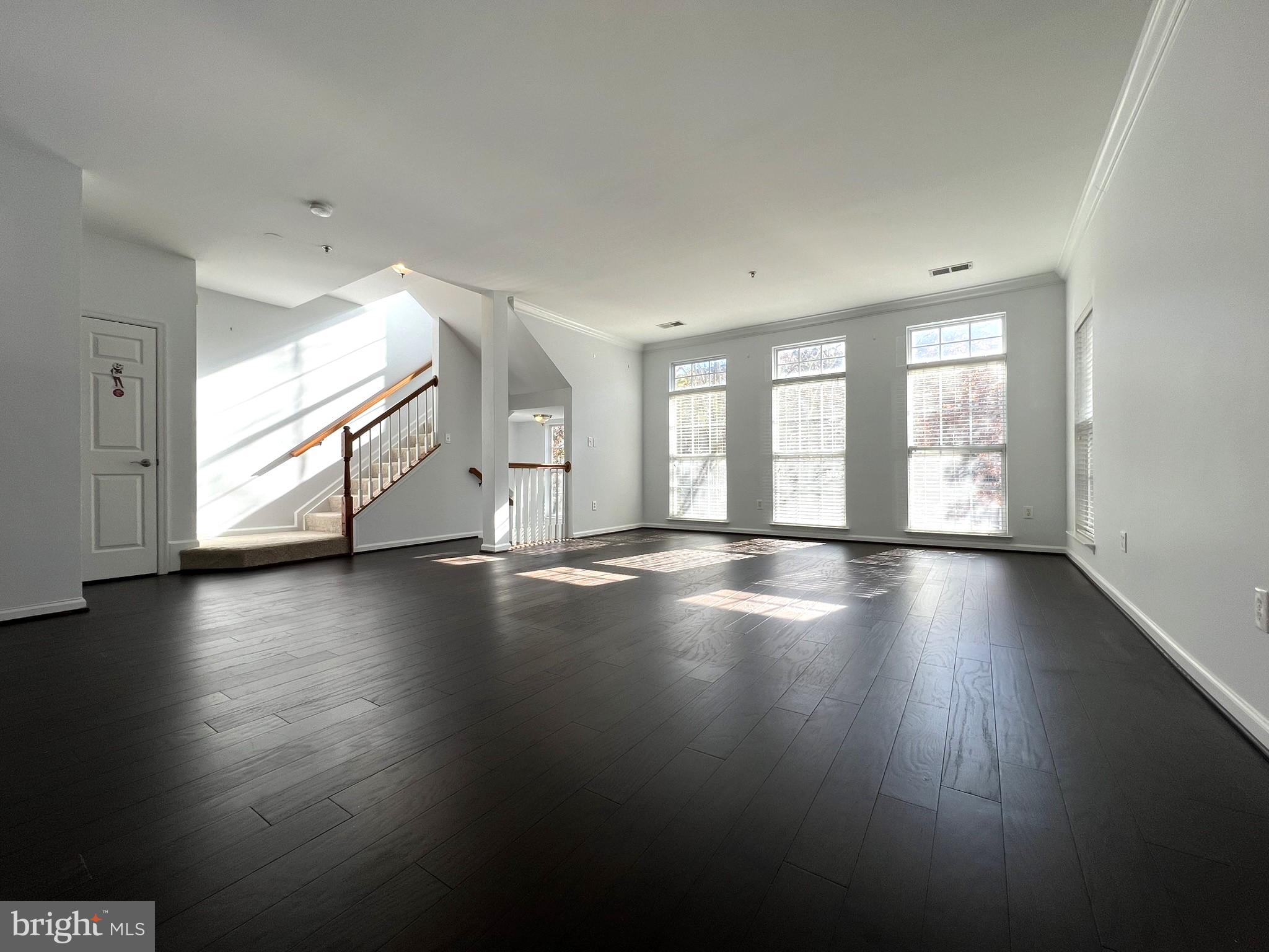 LAKELANDS - Residential Lease