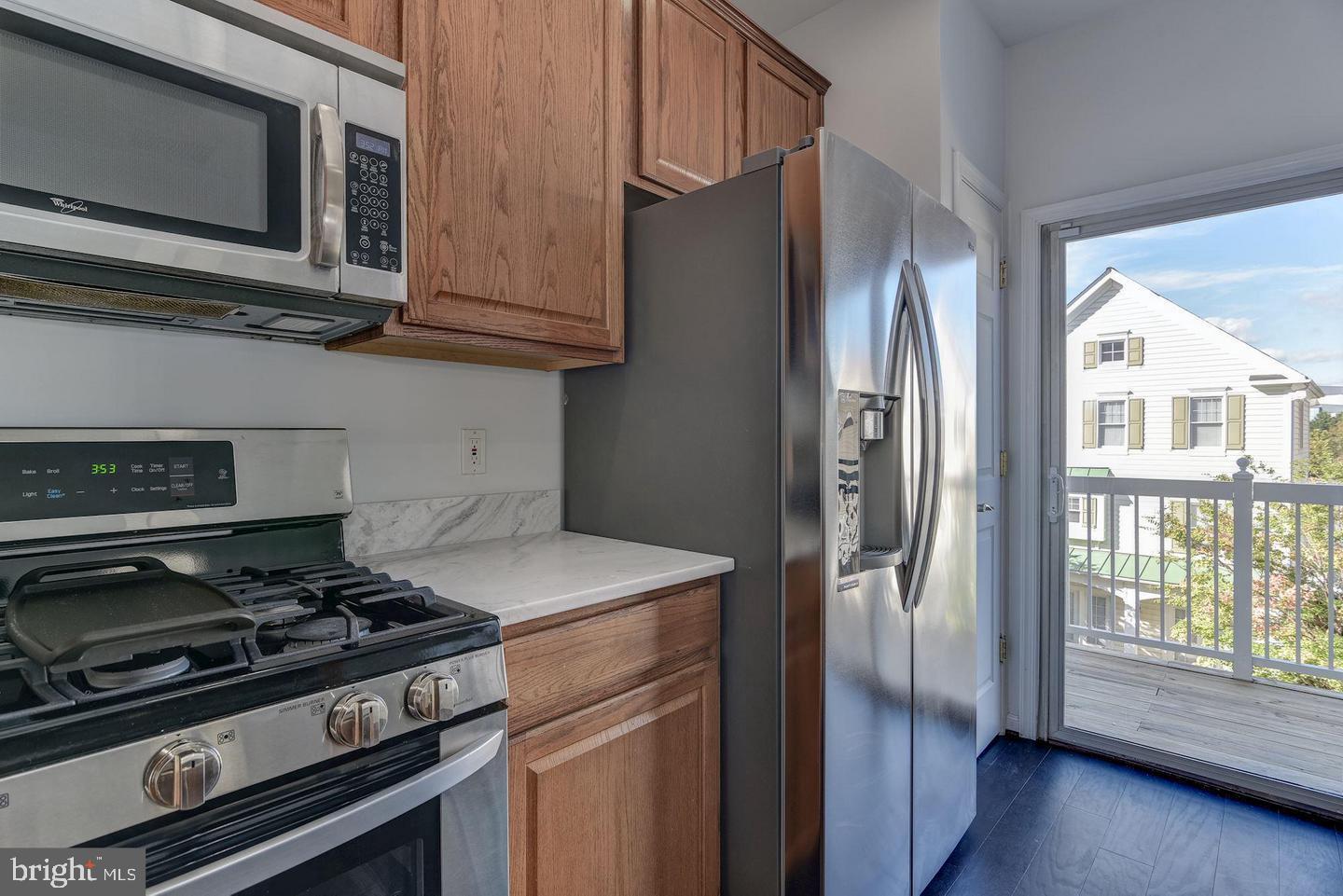 LAKELANDS - Residential Lease