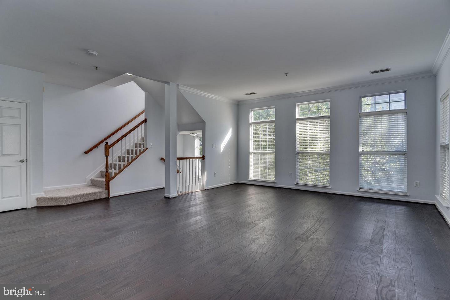 LAKELANDS - Residential Lease