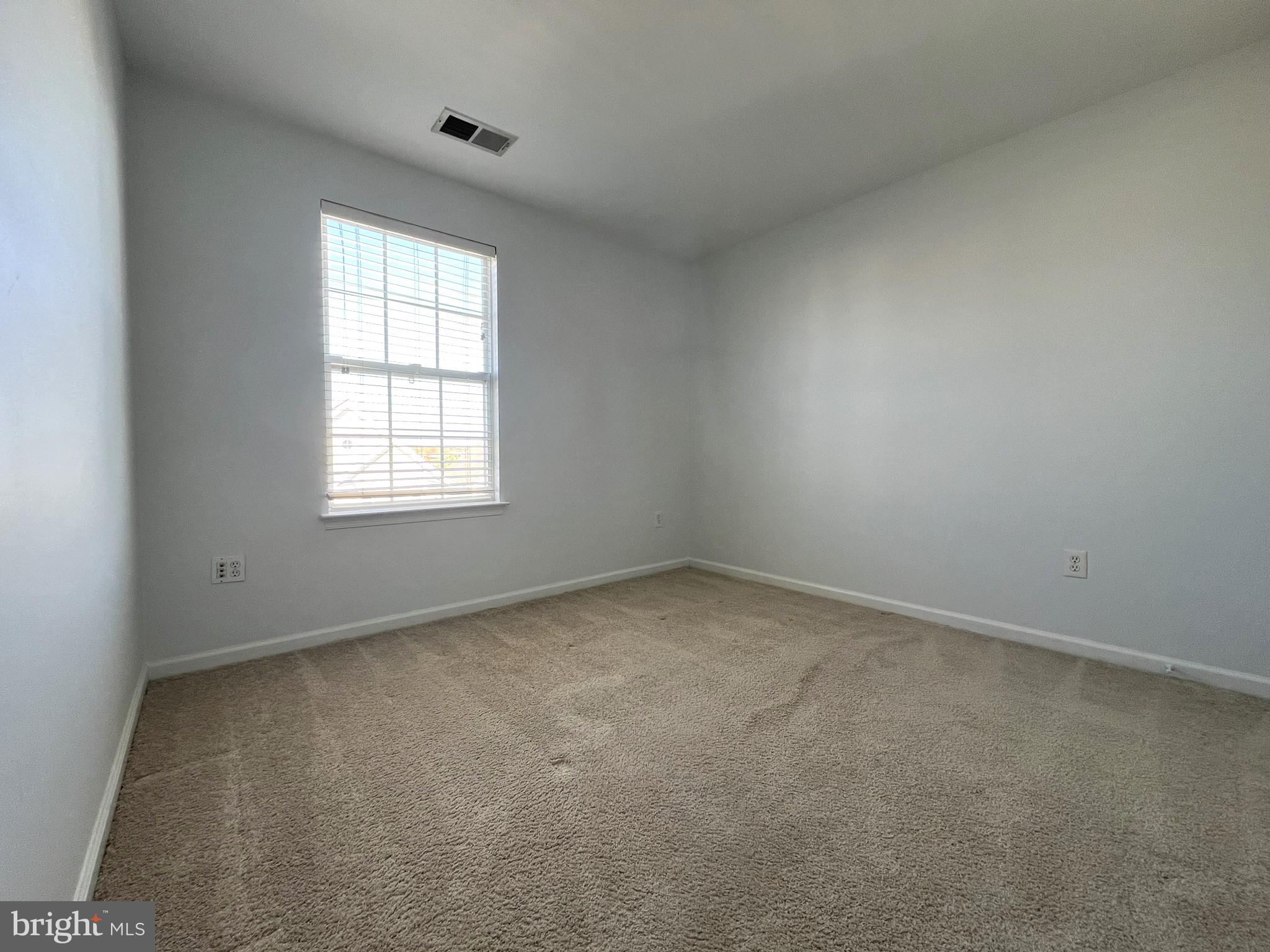 LAKELANDS - Residential Lease