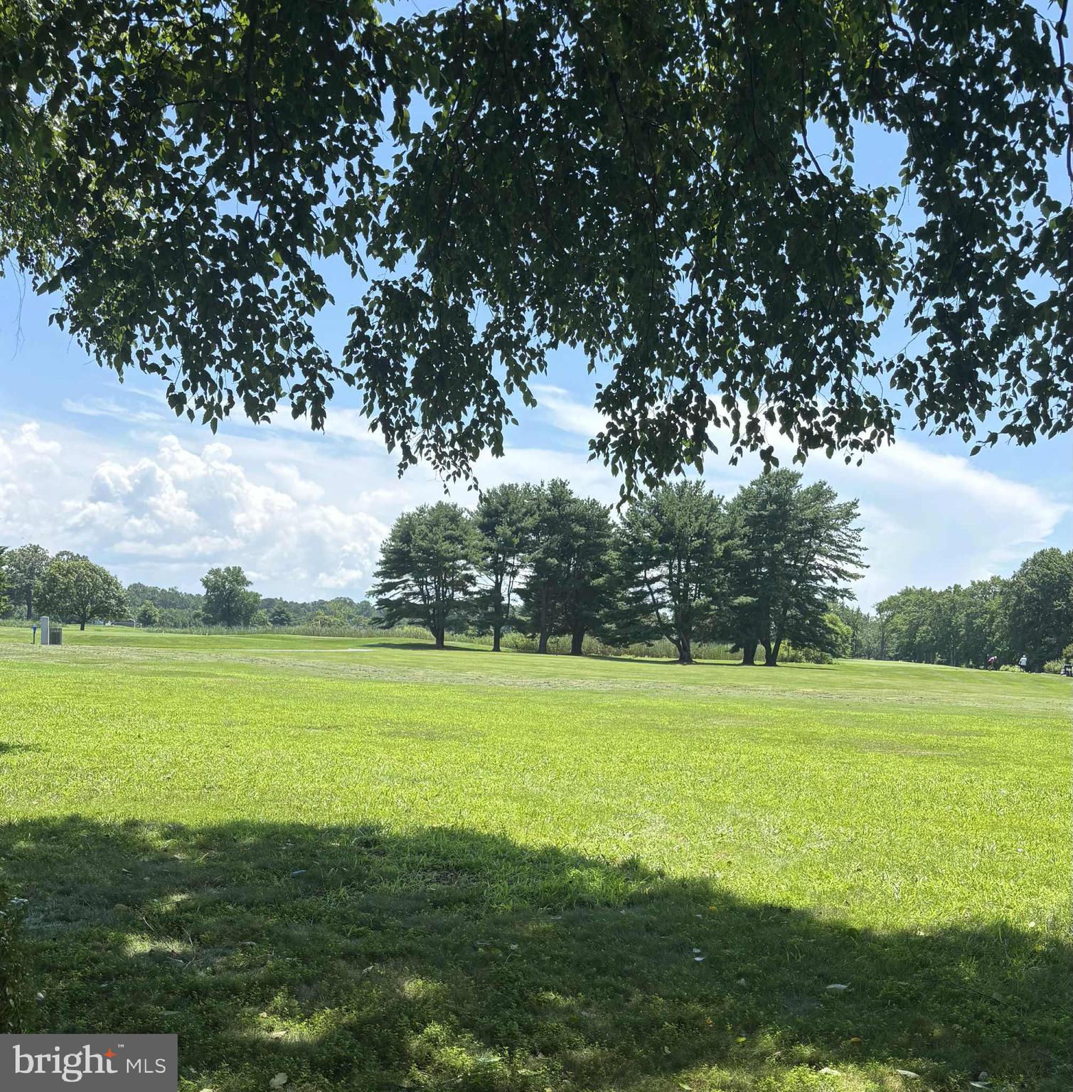 20 PROSPECT BAY DRIVE W