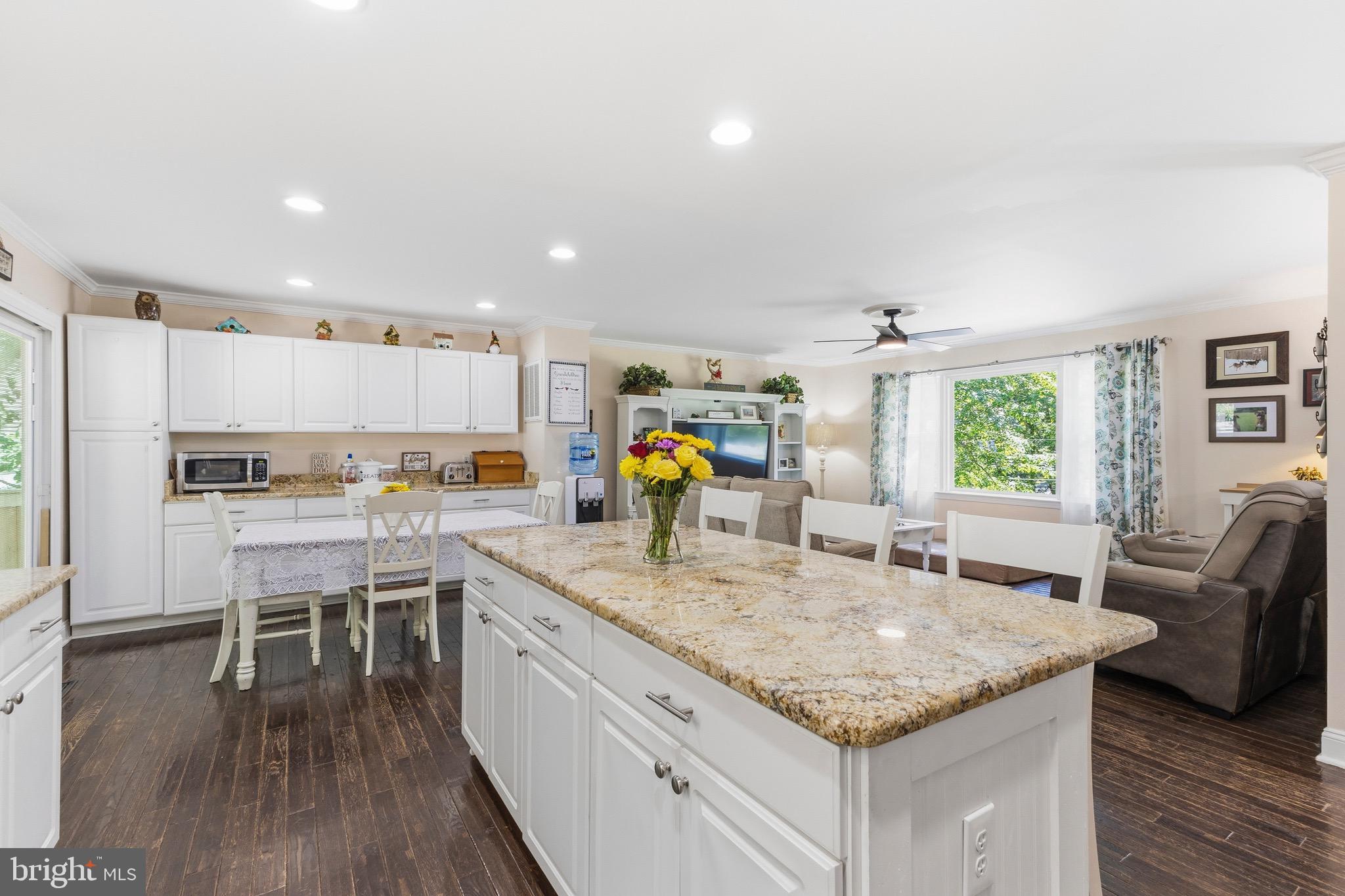 AQUIA HARBOUR - Residential