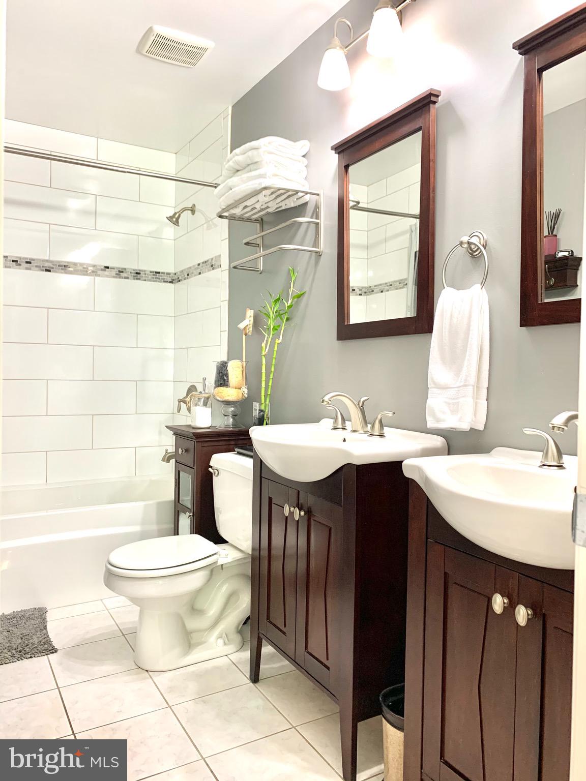 MELBOURNE ESTATES - Residential