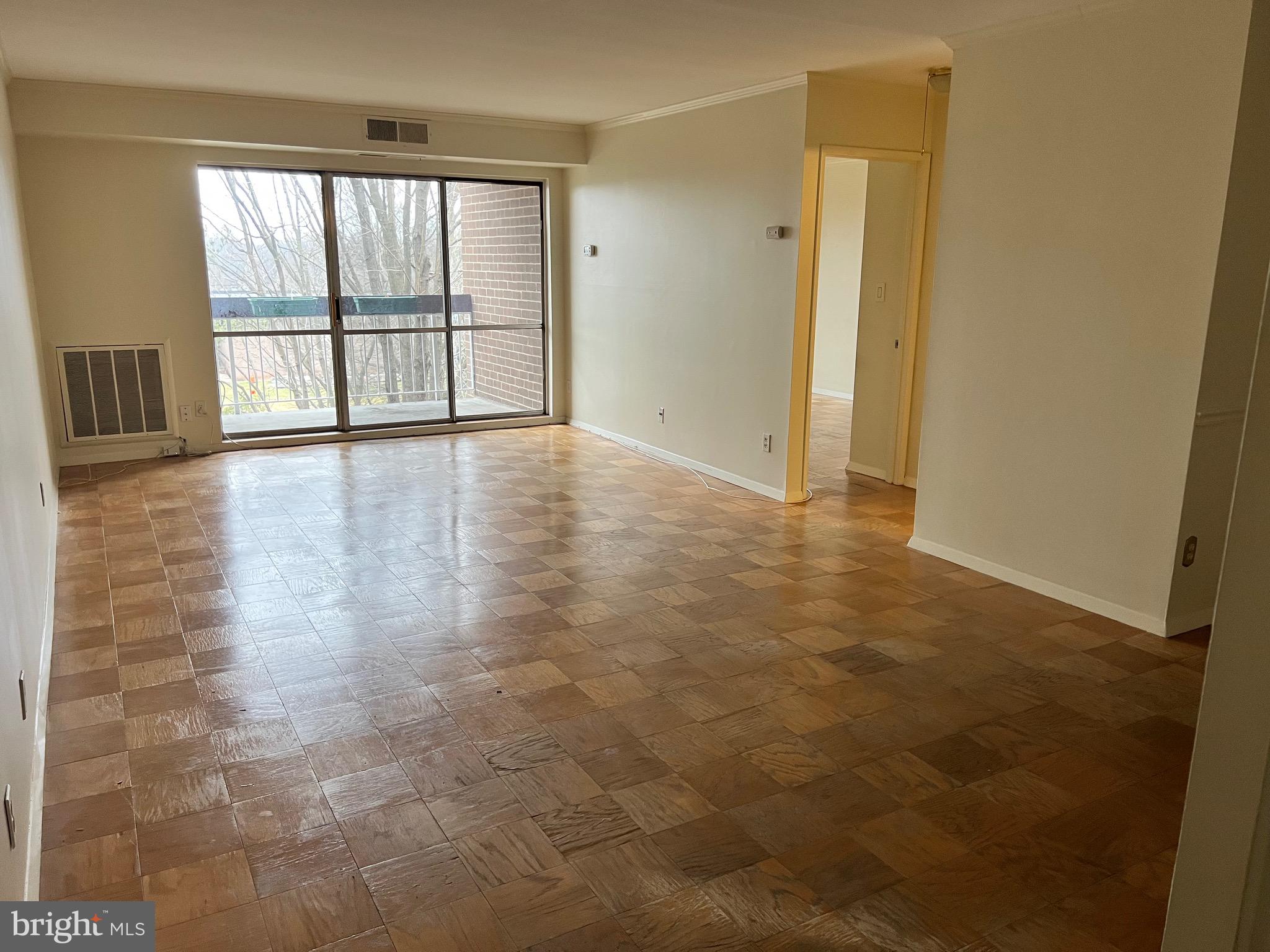 WILDE LAKE - Residential Lease