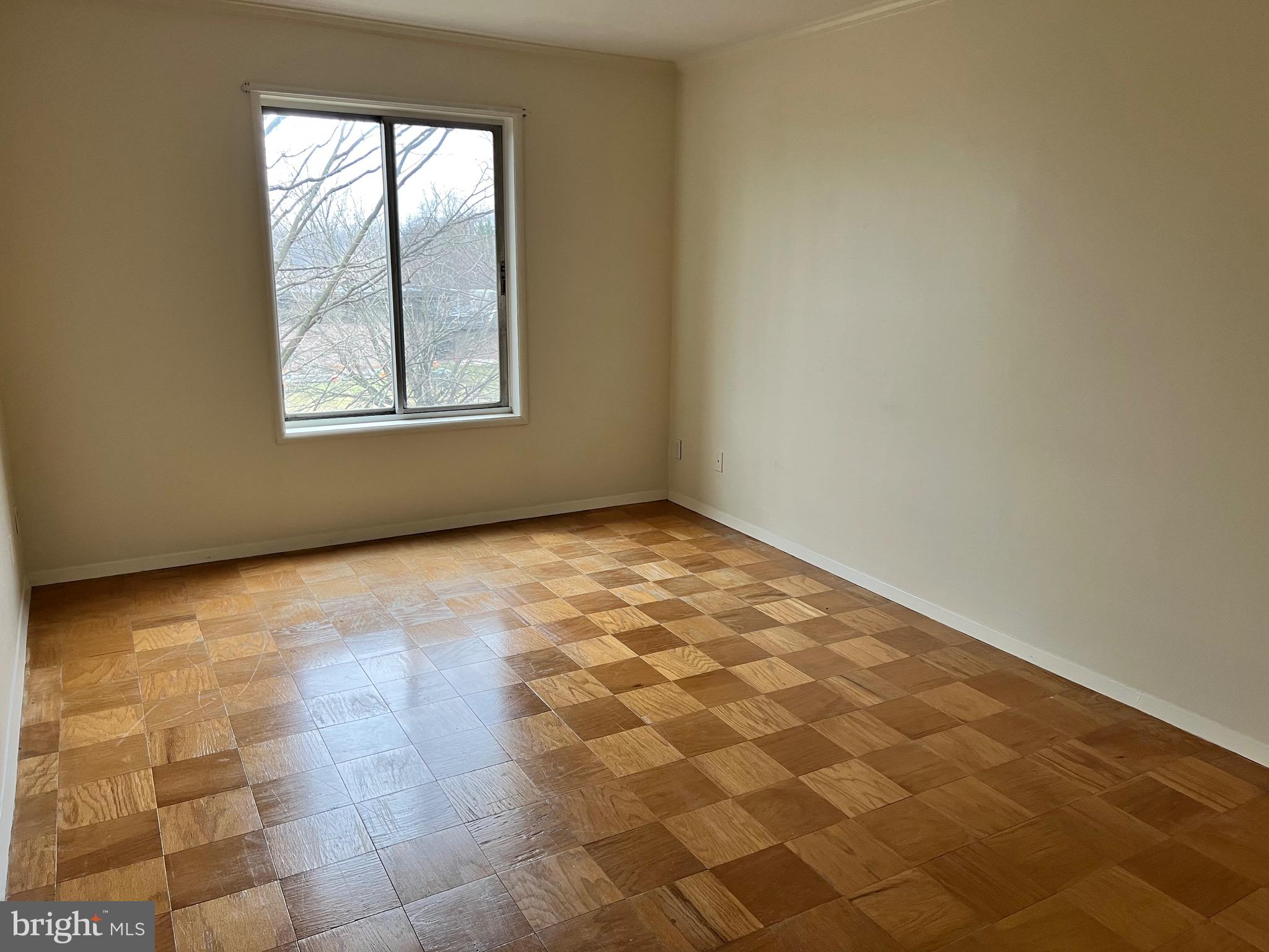 WILDE LAKE - Residential Lease