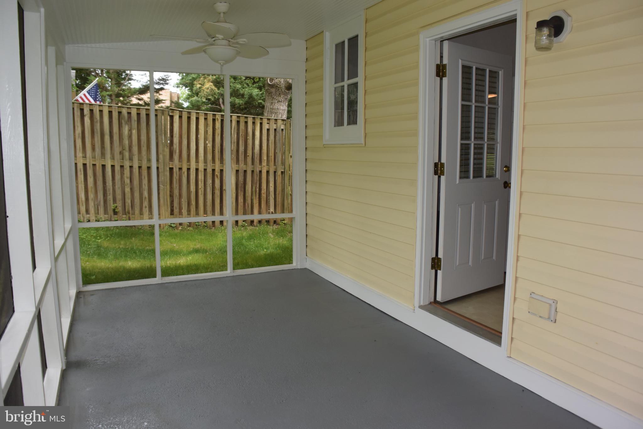 BEVERLY HILLS - Residential Lease