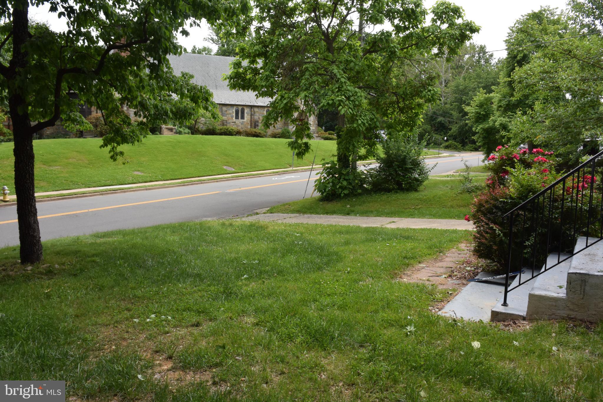 BEVERLY HILLS - Residential Lease