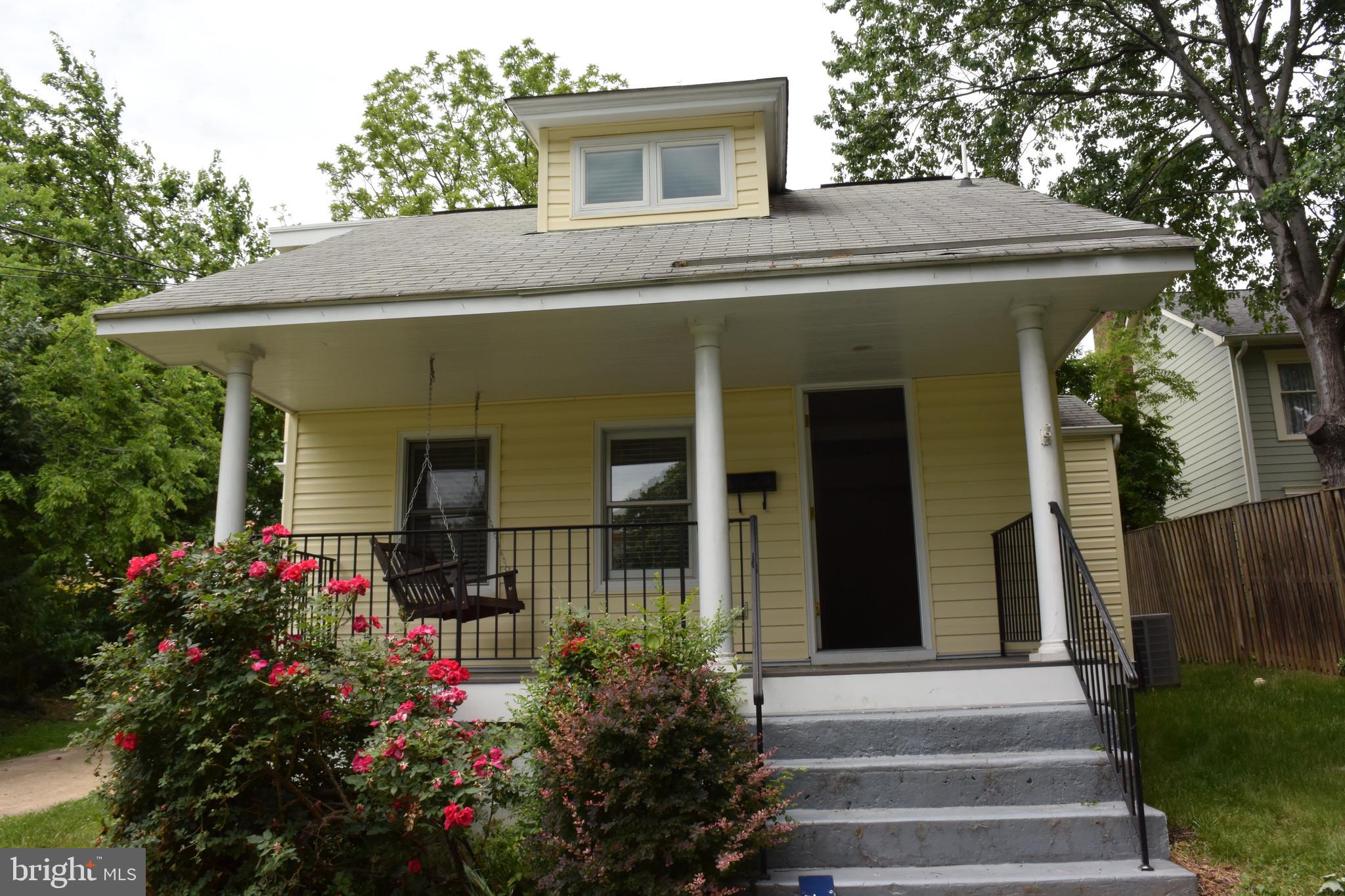 BEVERLY HILLS - Residential Lease