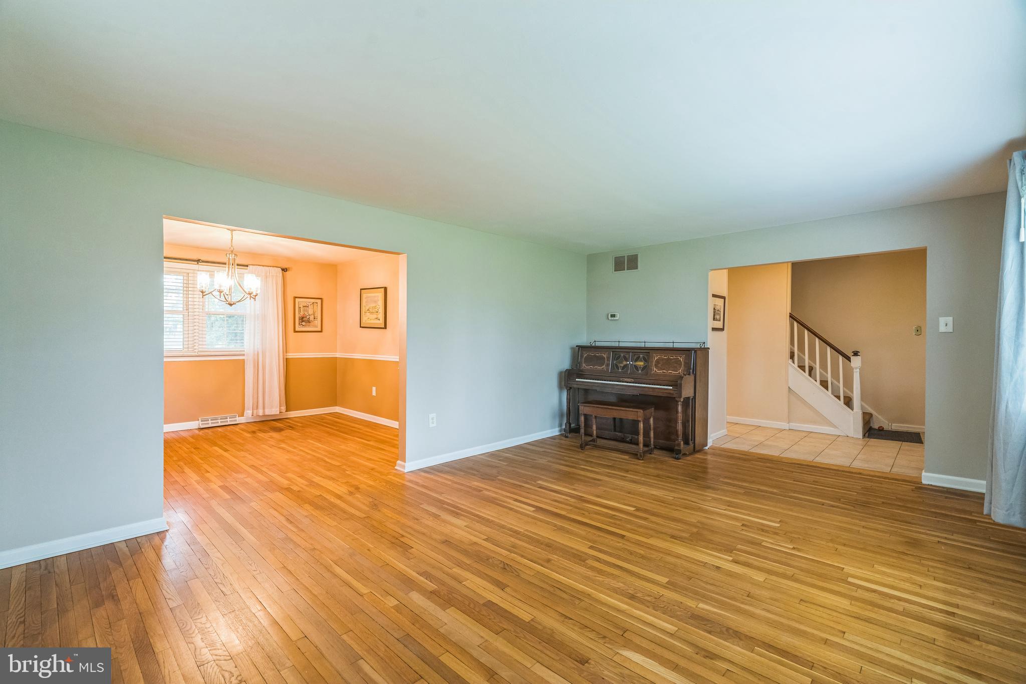 ROXBOROUGH - Residential