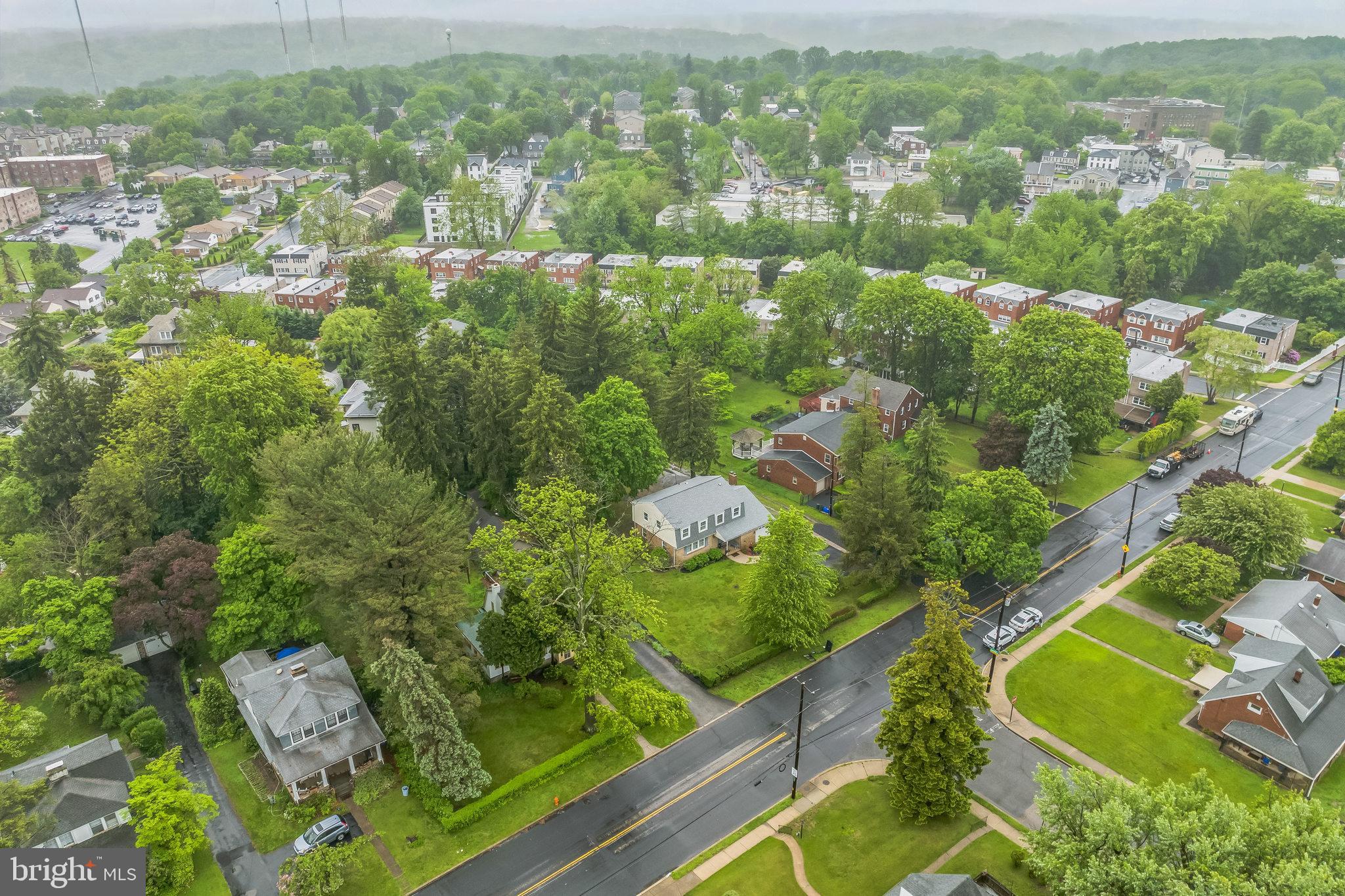 ROXBOROUGH - Residential