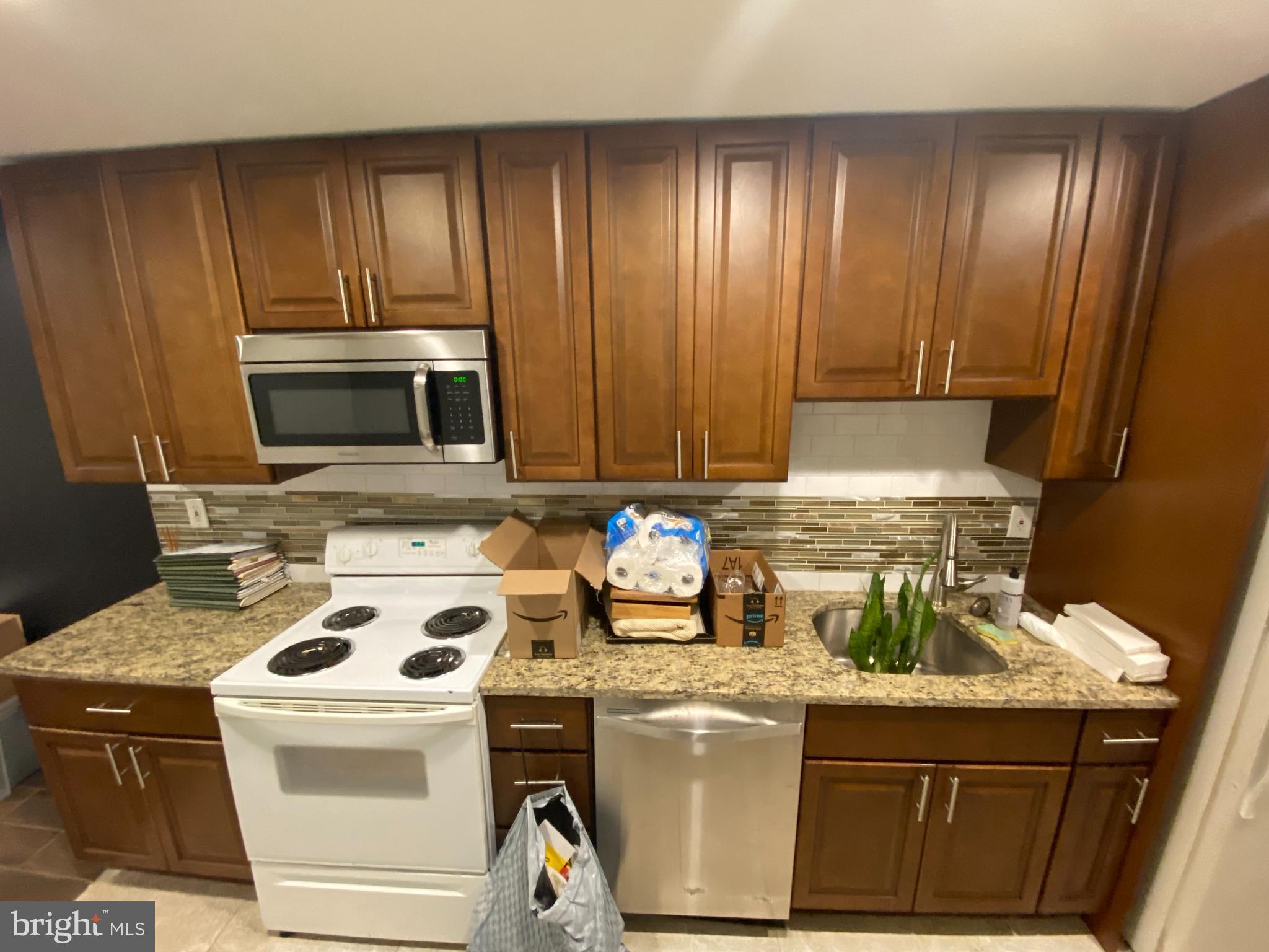 FISHTOWN - Residential Lease