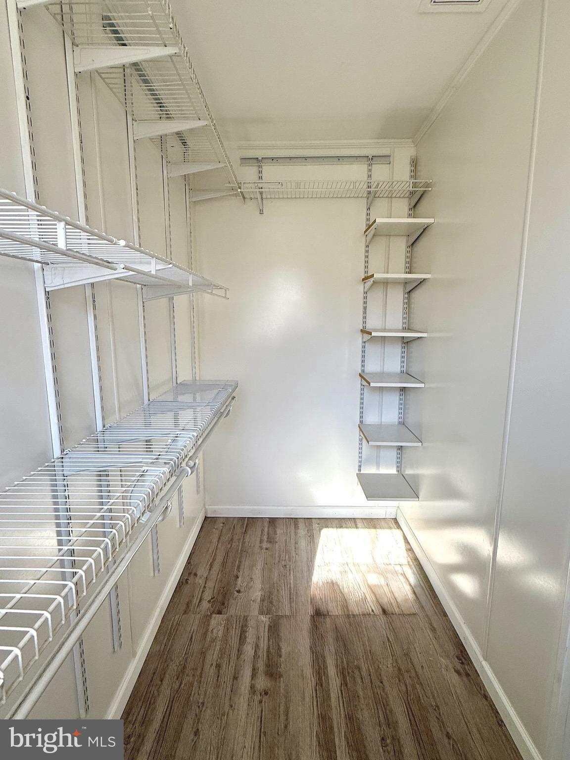 NEILLAND PARK - Residential