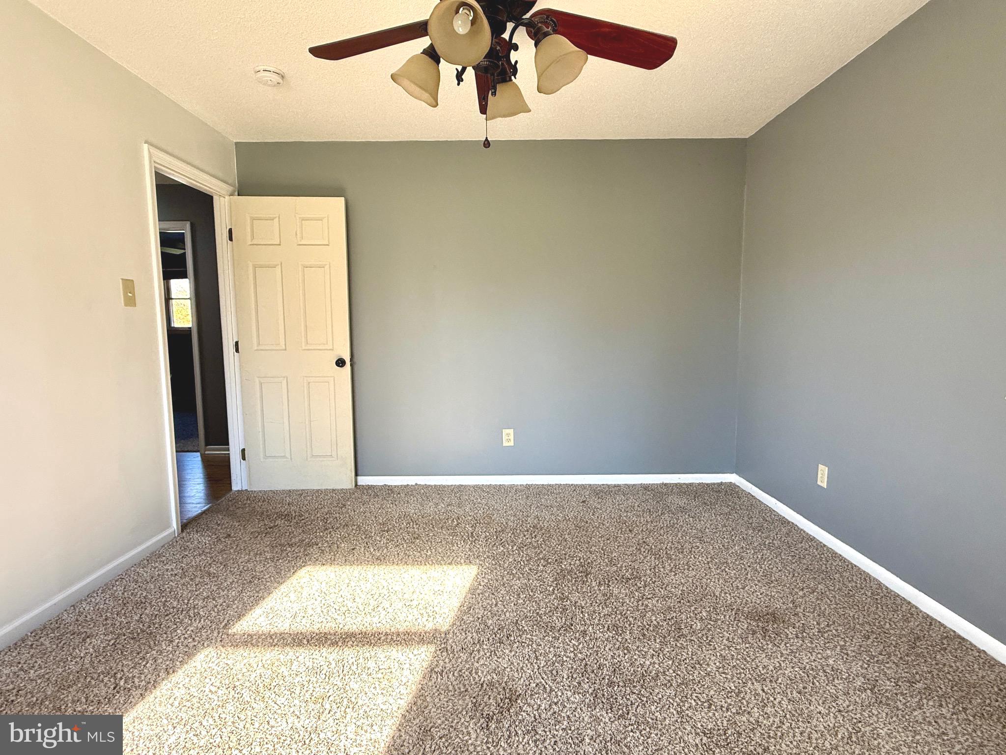 NEILLAND PARK - Residential