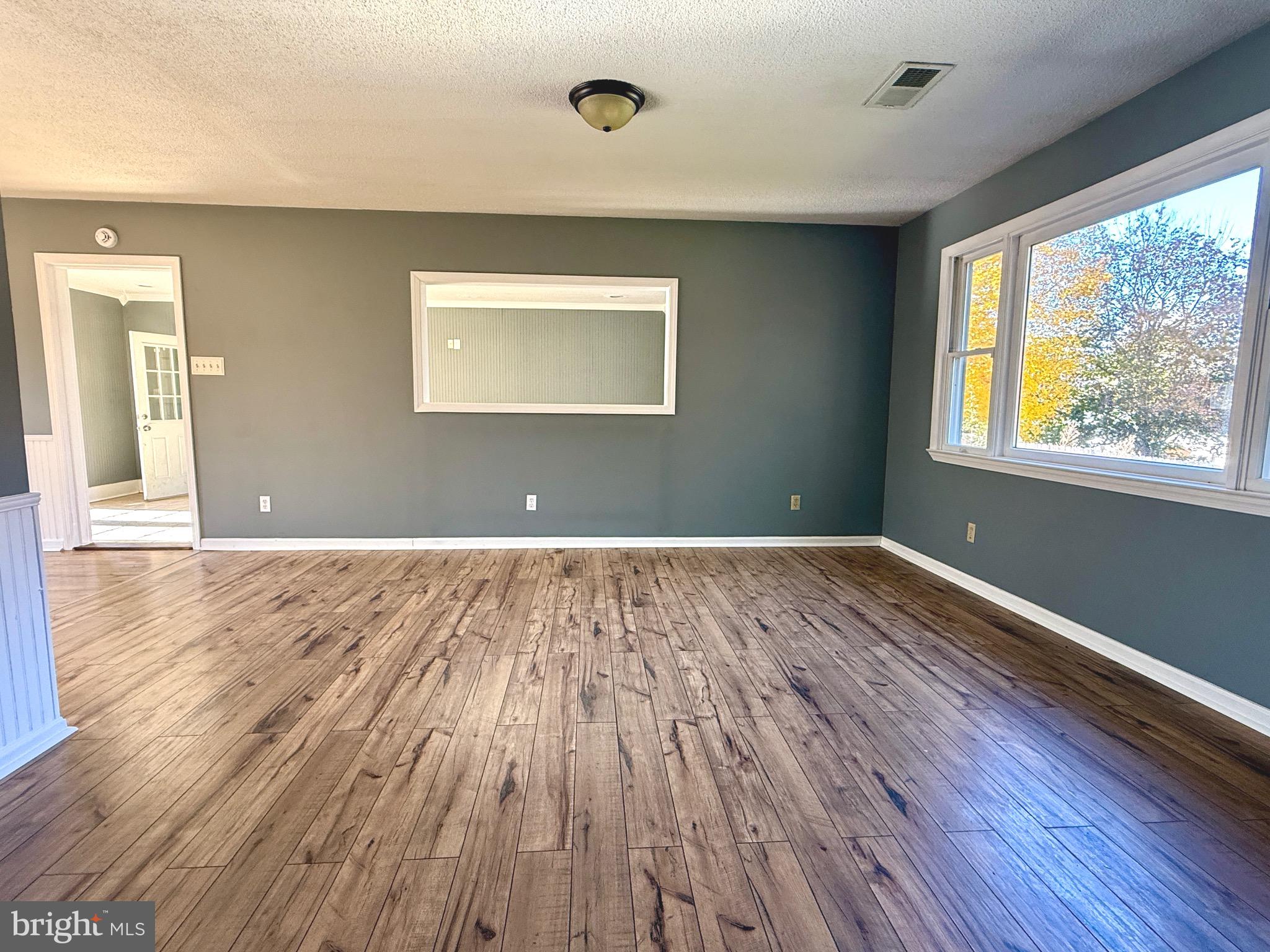 NEILLAND PARK - Residential