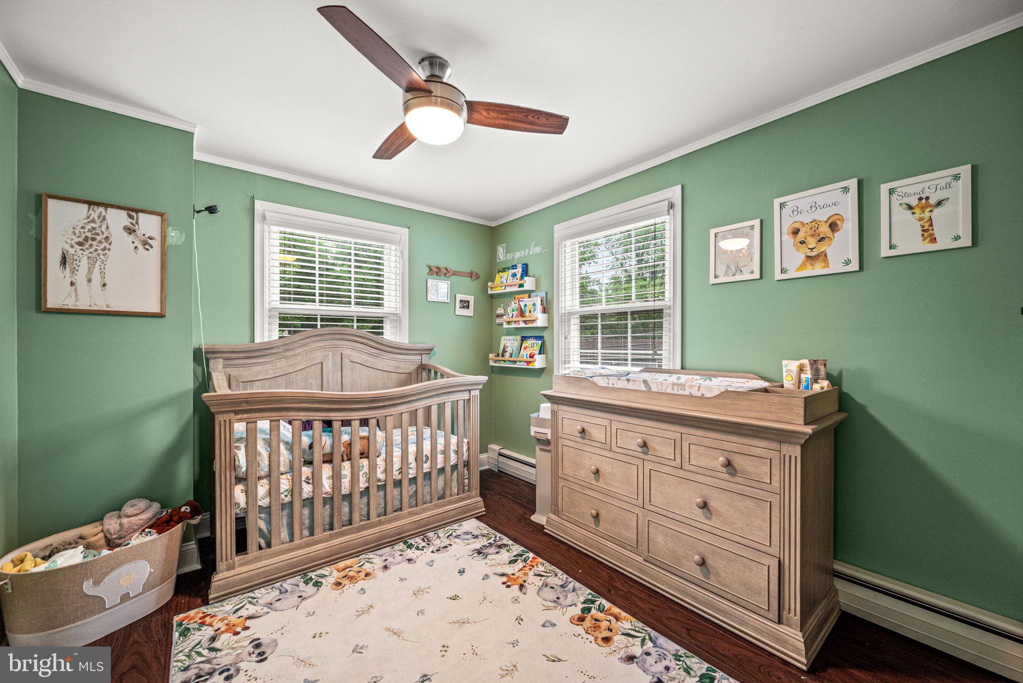 TWIN OAKS - Residential