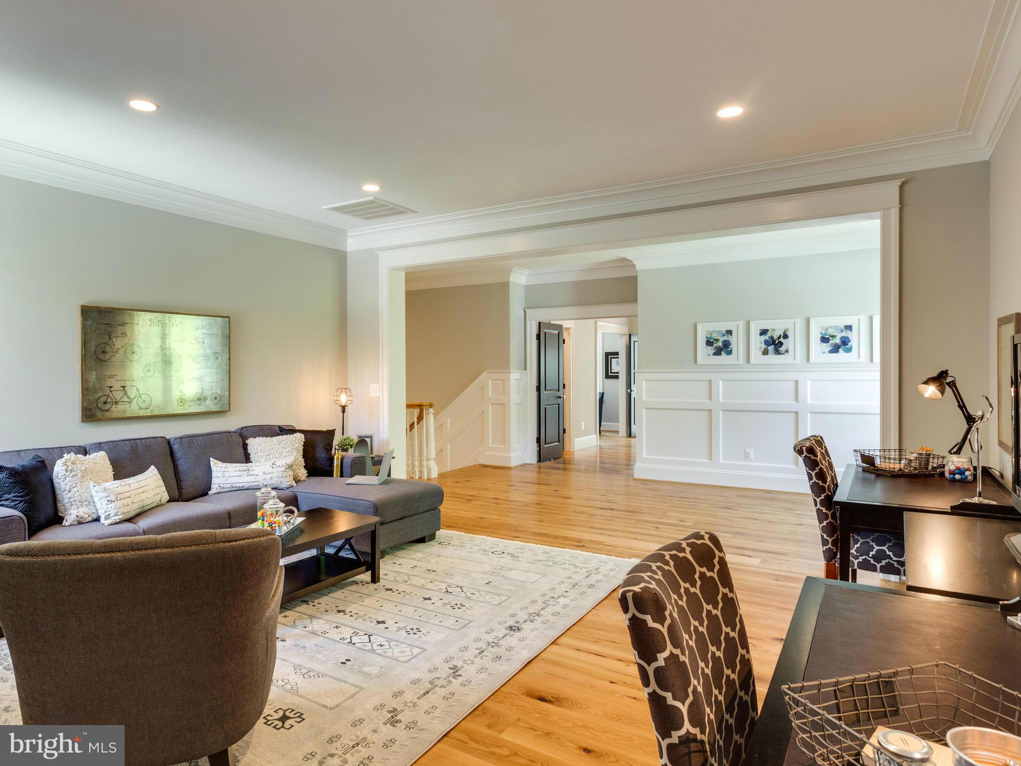 WOODMONT - Residential