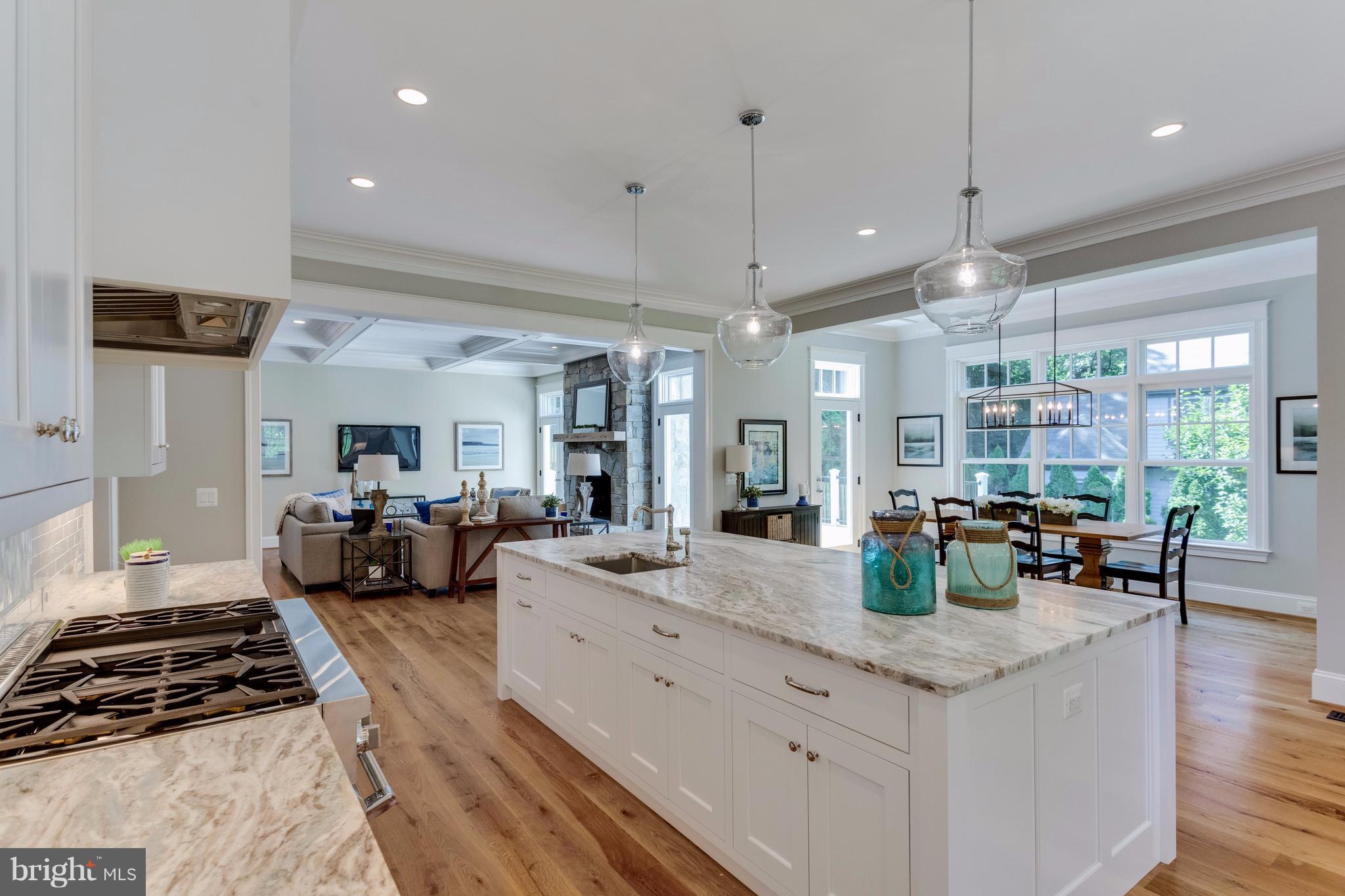 WOODMONT - Residential