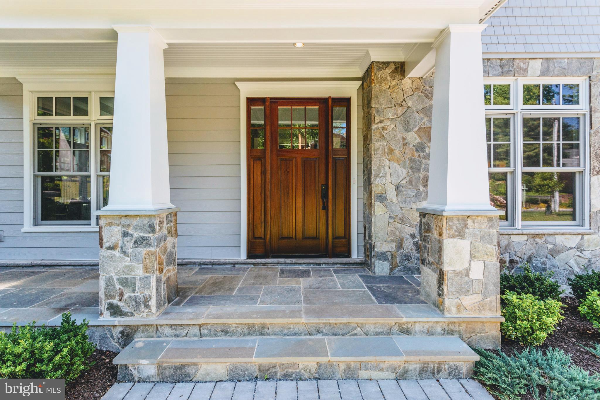 WOODMONT - Residential