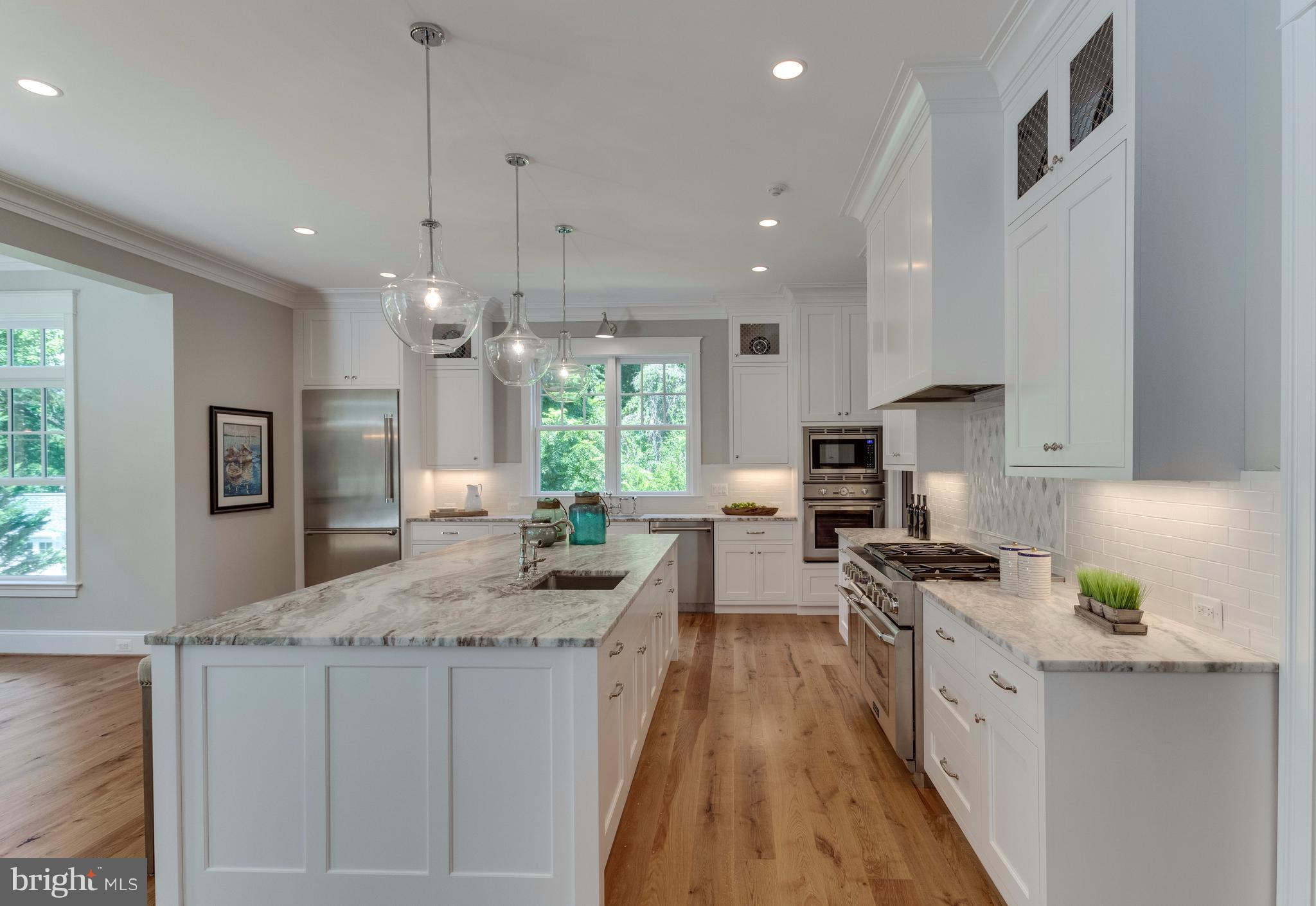 WOODMONT - Residential