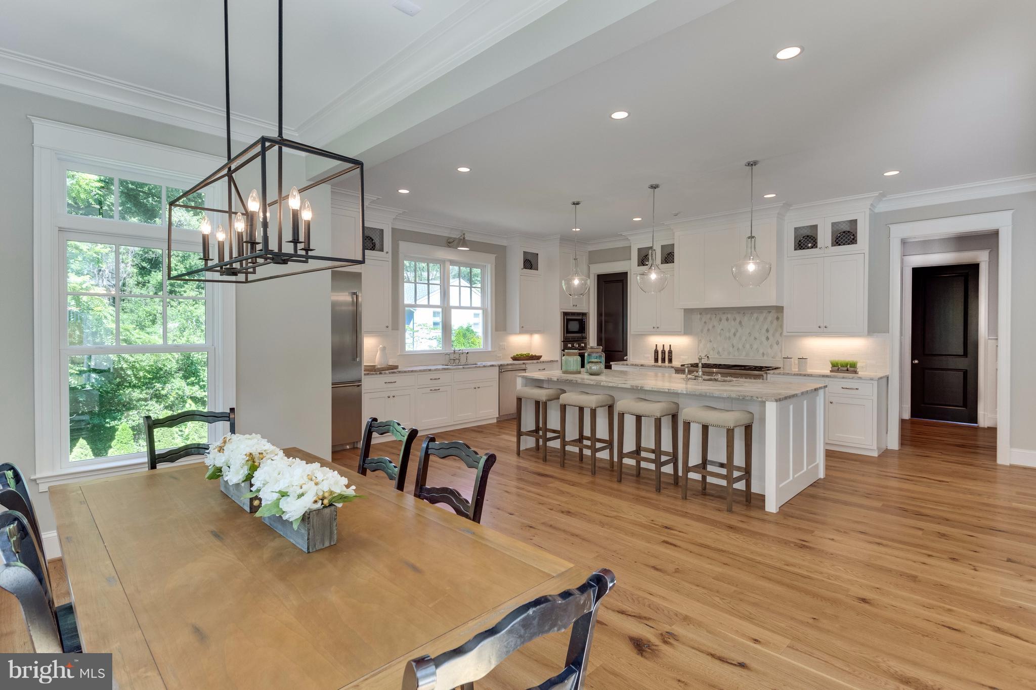 WOODMONT - Residential