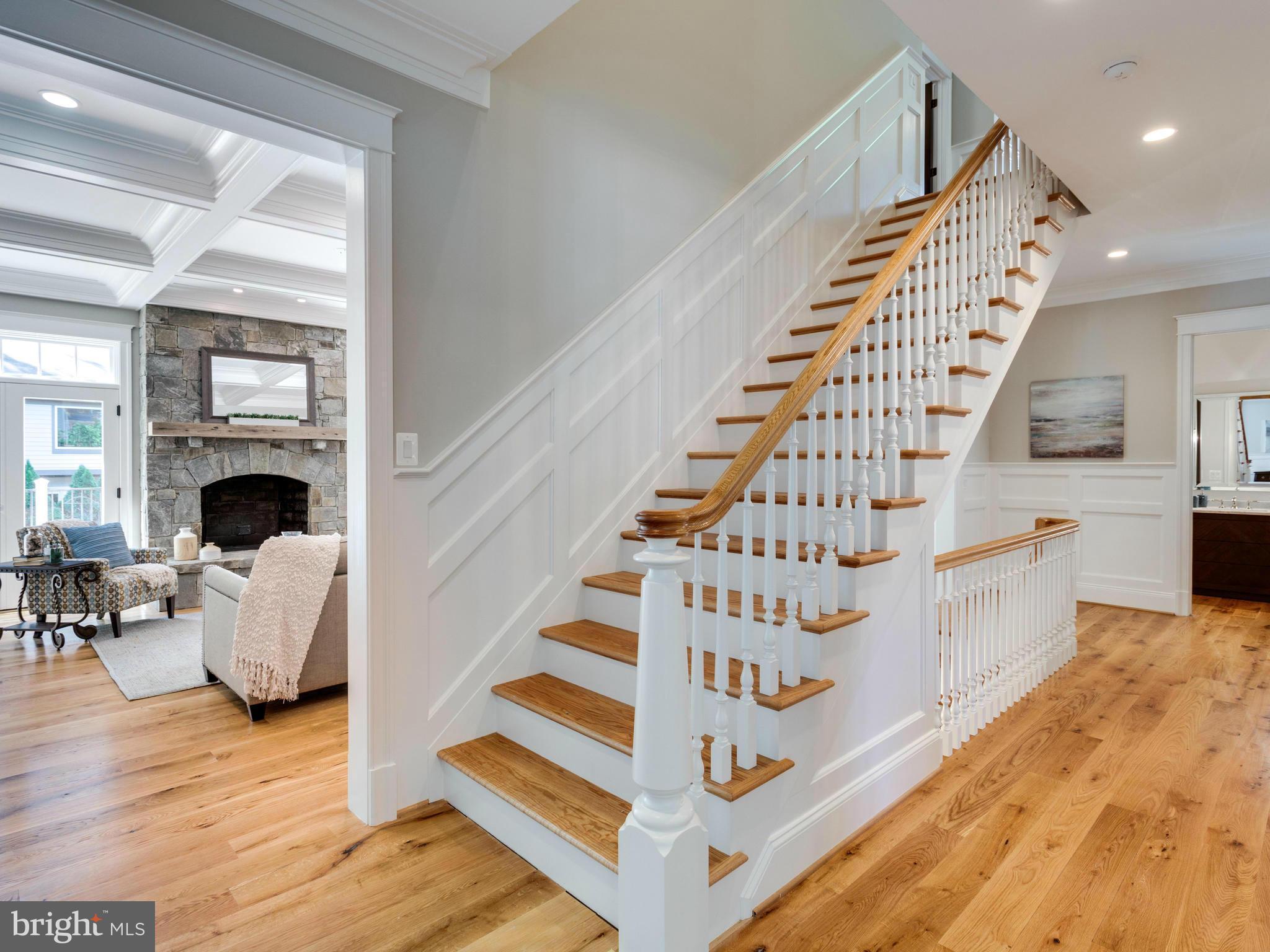 WOODMONT - Residential