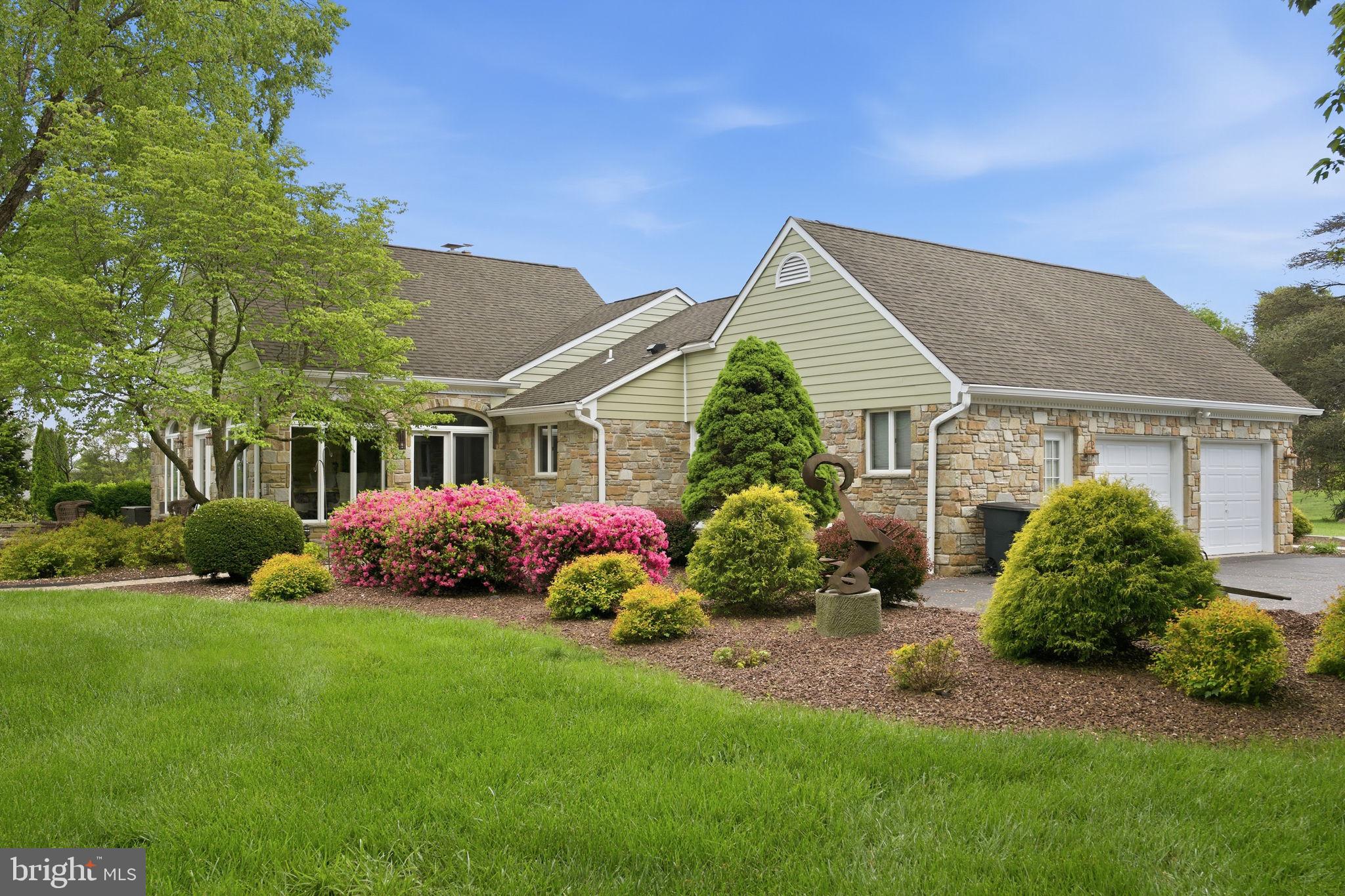 TODD LAKES - Residential