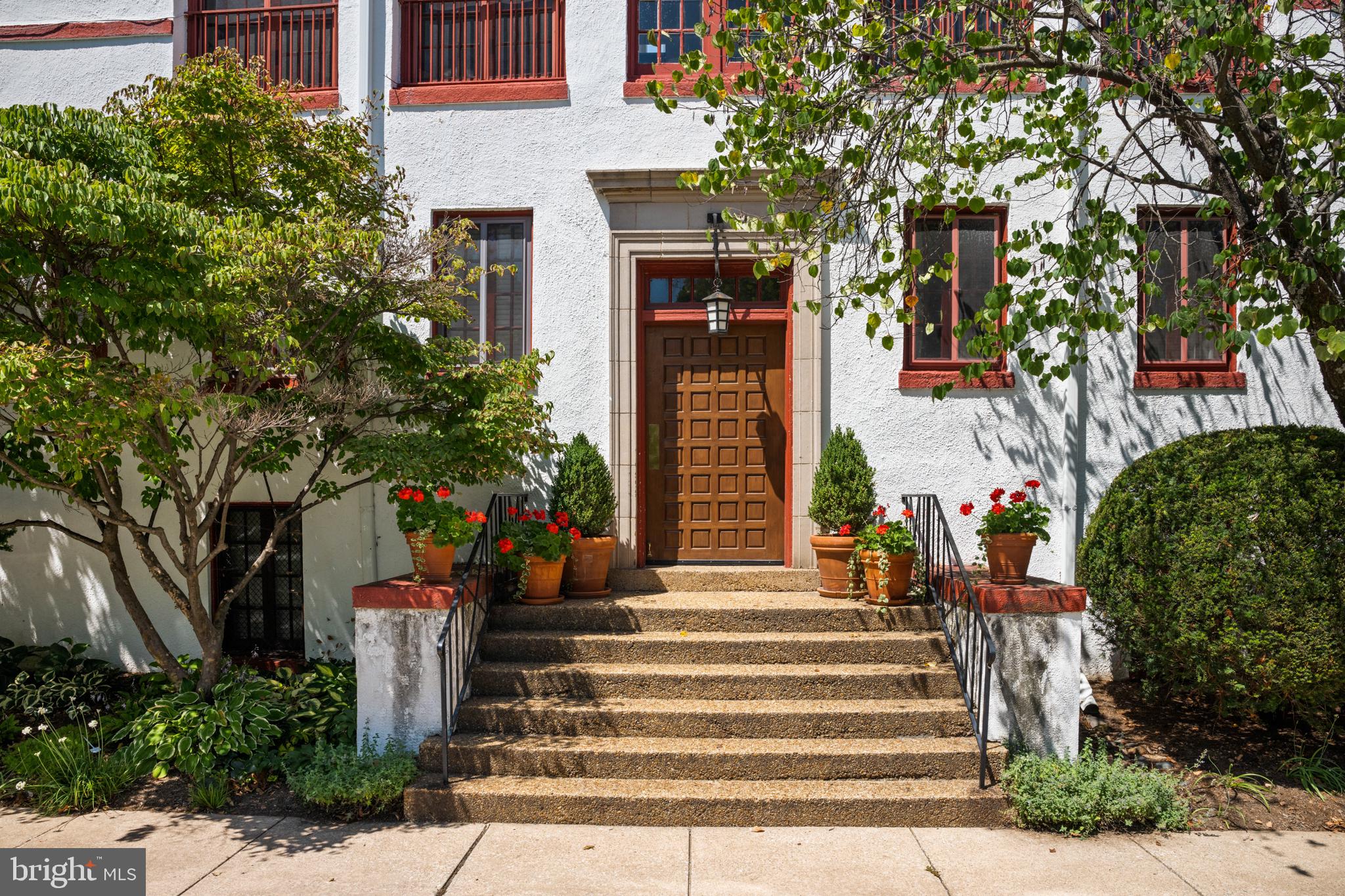 230 STONY RUN LANE 1E