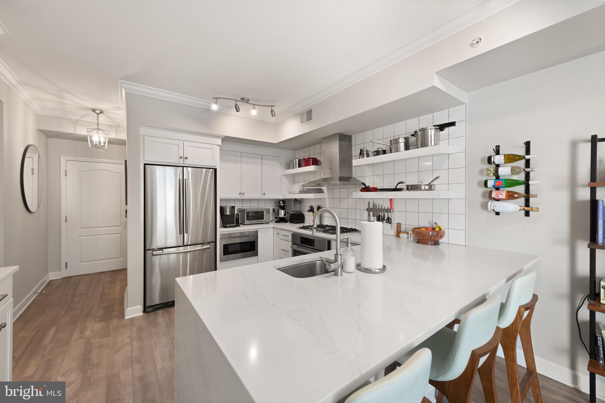 LOGAN CIRCLE - Residential