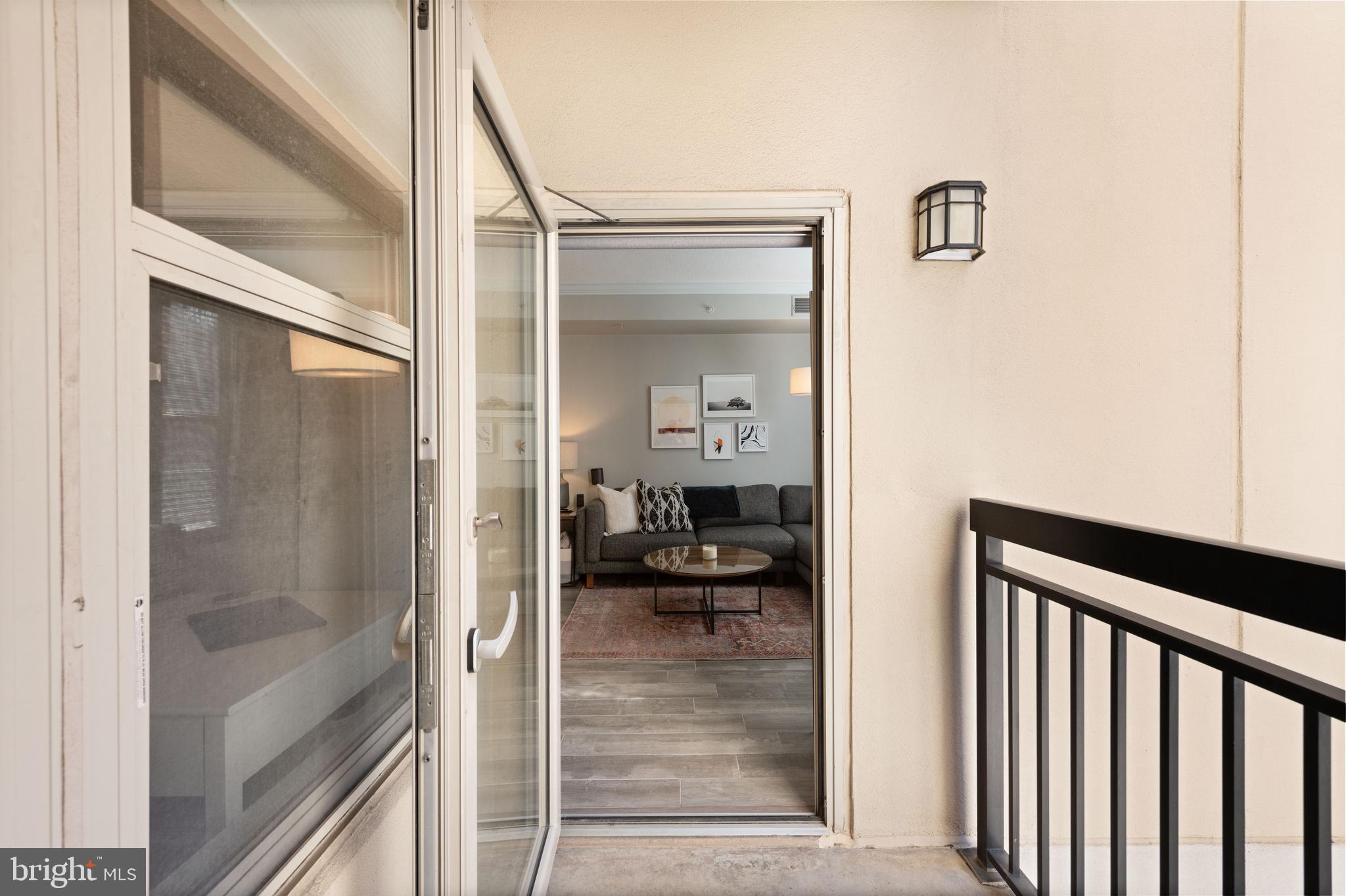 LOGAN CIRCLE - Residential
