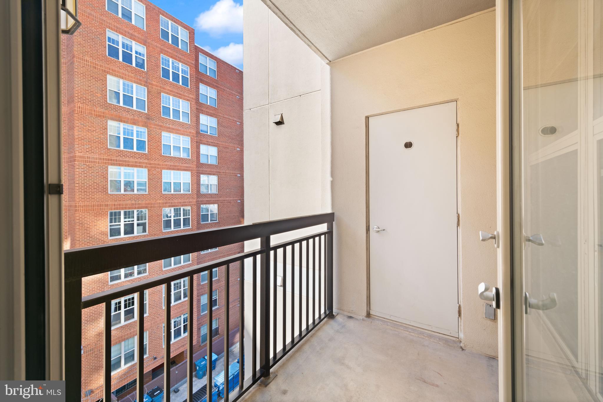 LOGAN CIRCLE - Residential